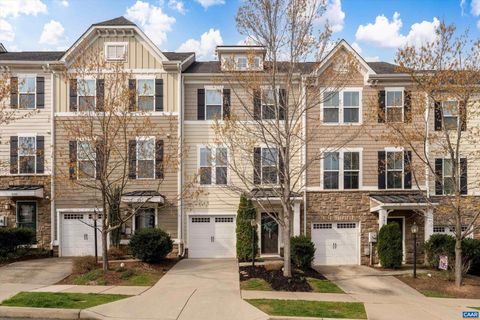 Photo of 239 Pebble Beach Ct, CHARLOTTESVILLE, VA 22901 (MLS # 675209)
