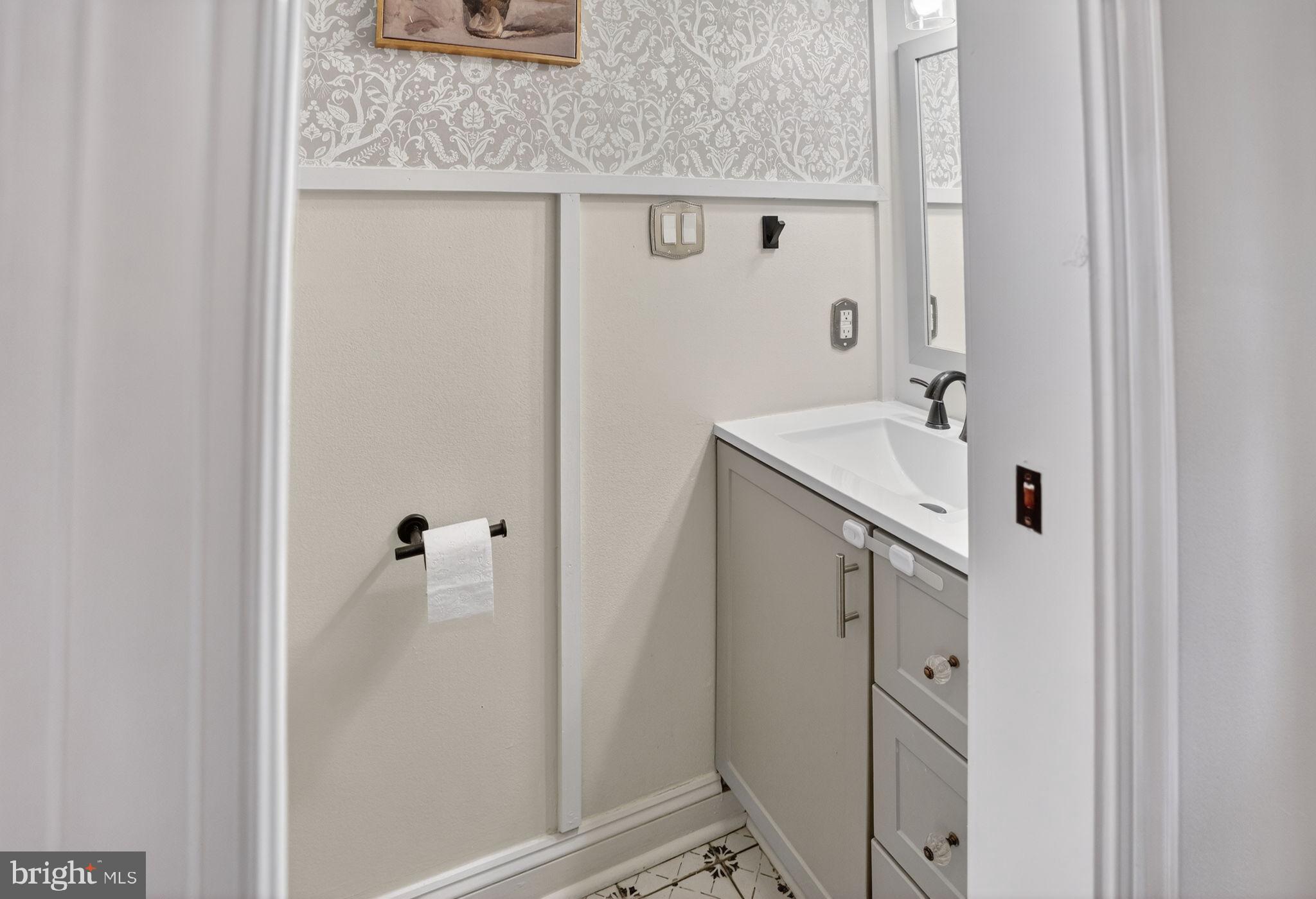 GOLDEN MEADOWS - Residential