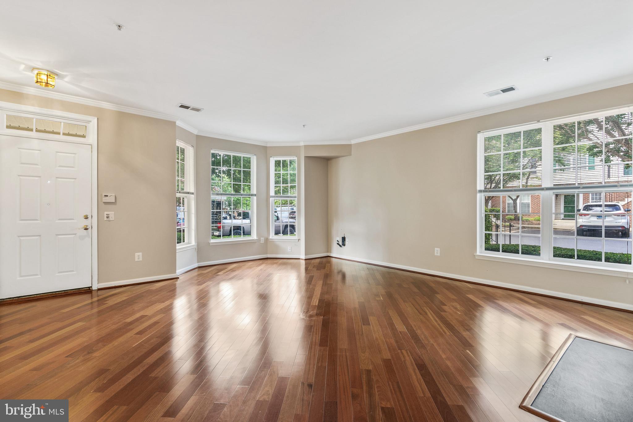 HARBOUR GATES - Residential