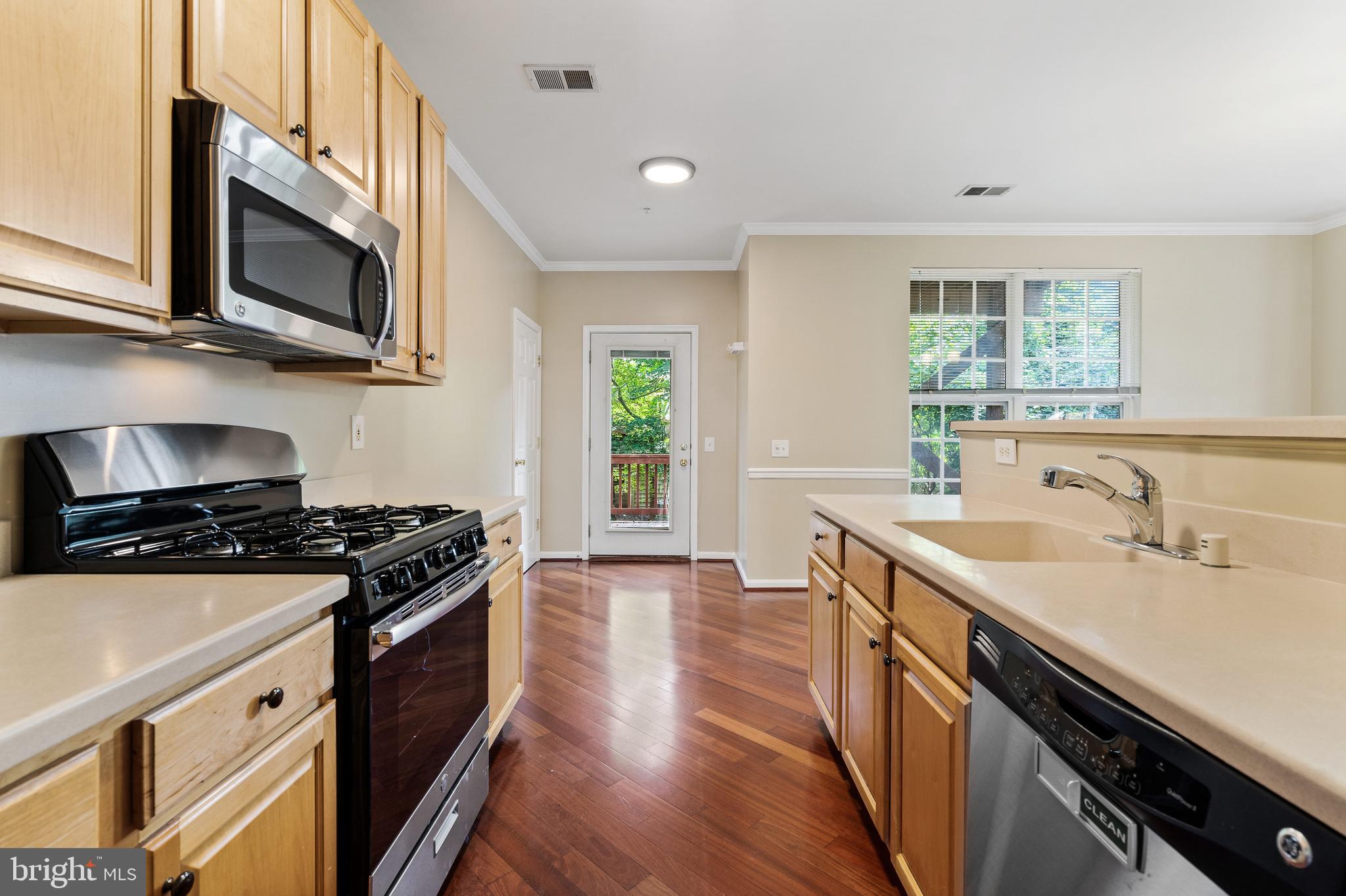 HARBOUR GATES - Residential