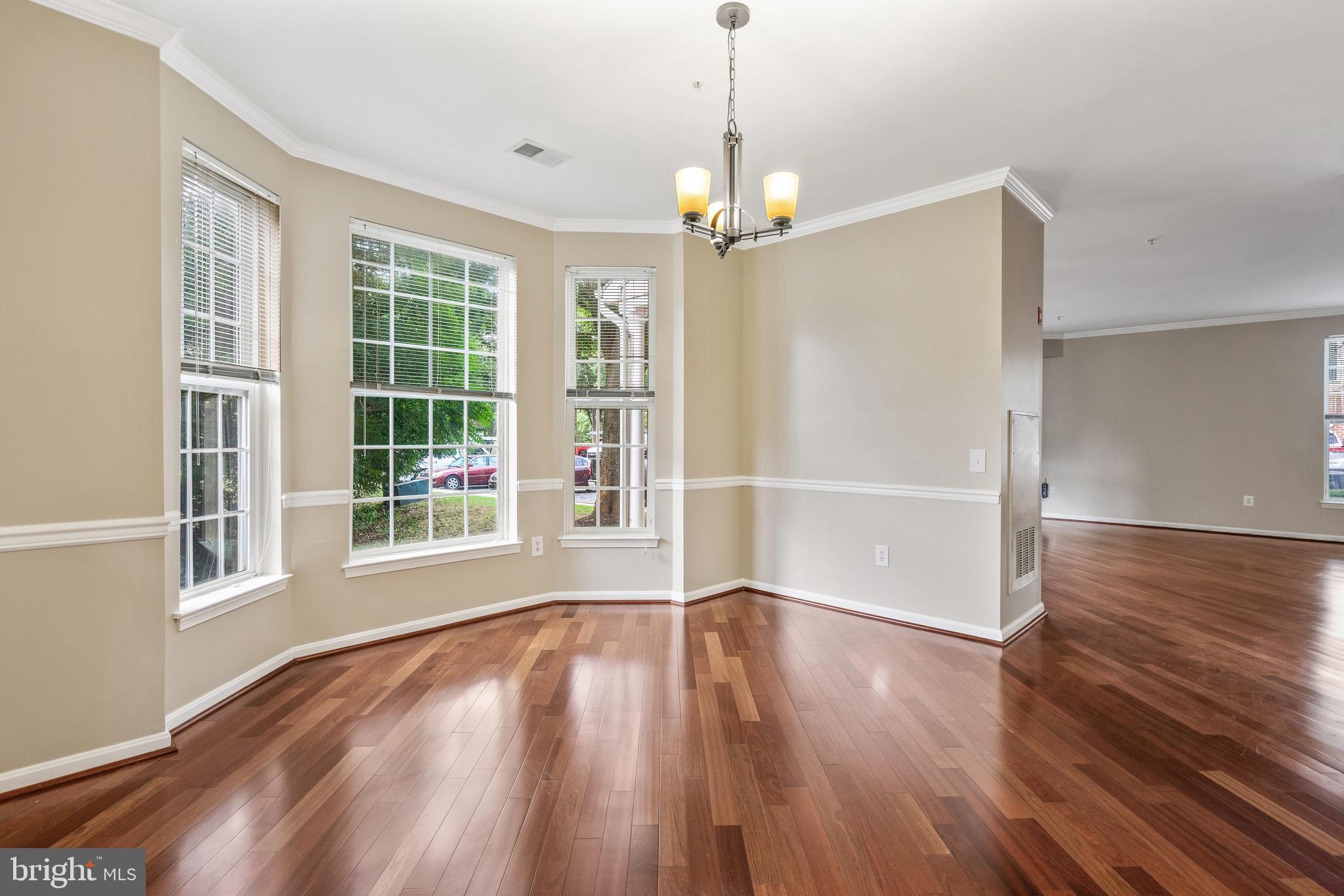 HARBOUR GATES - Residential