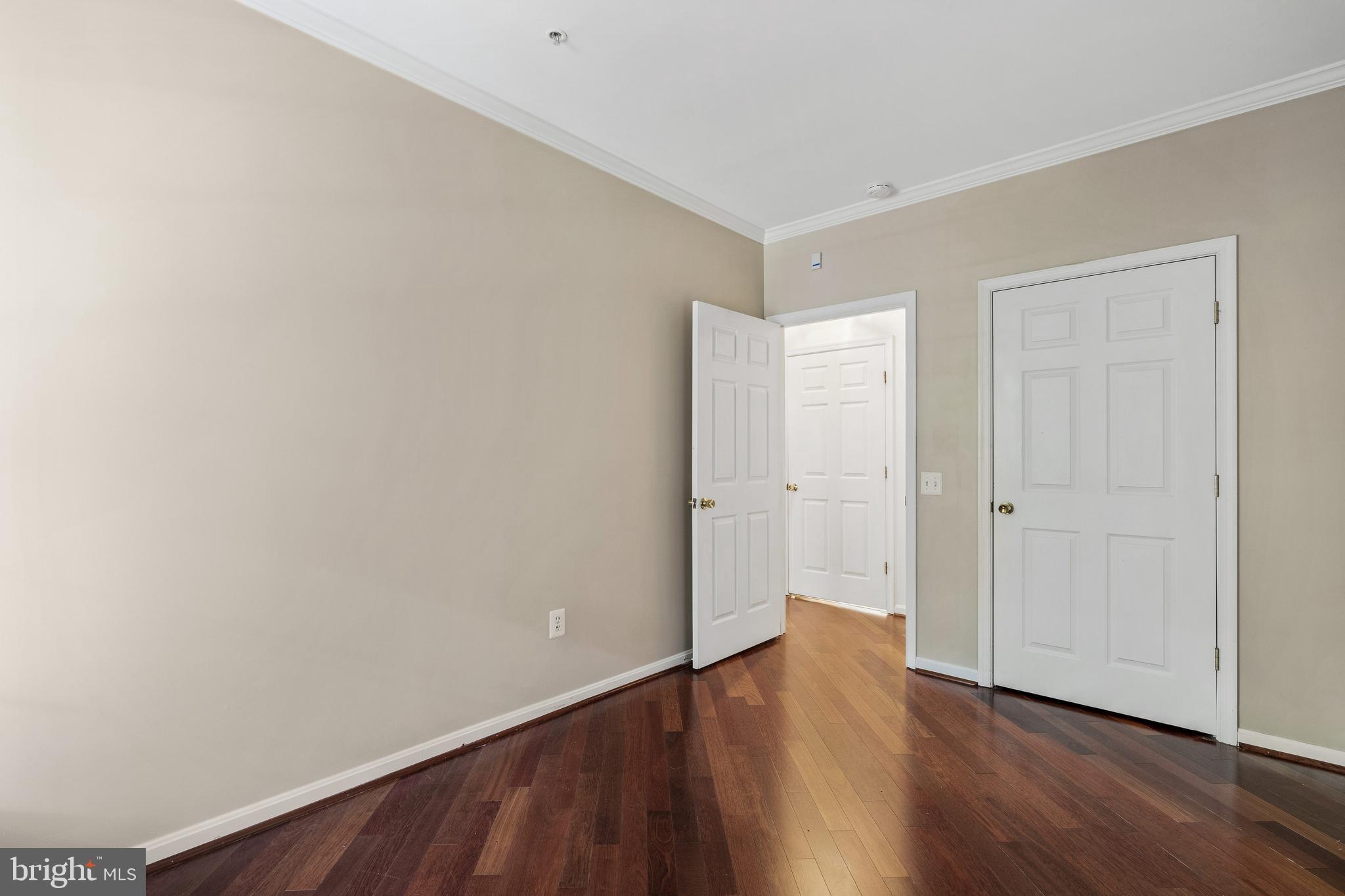 HARBOUR GATES - Residential