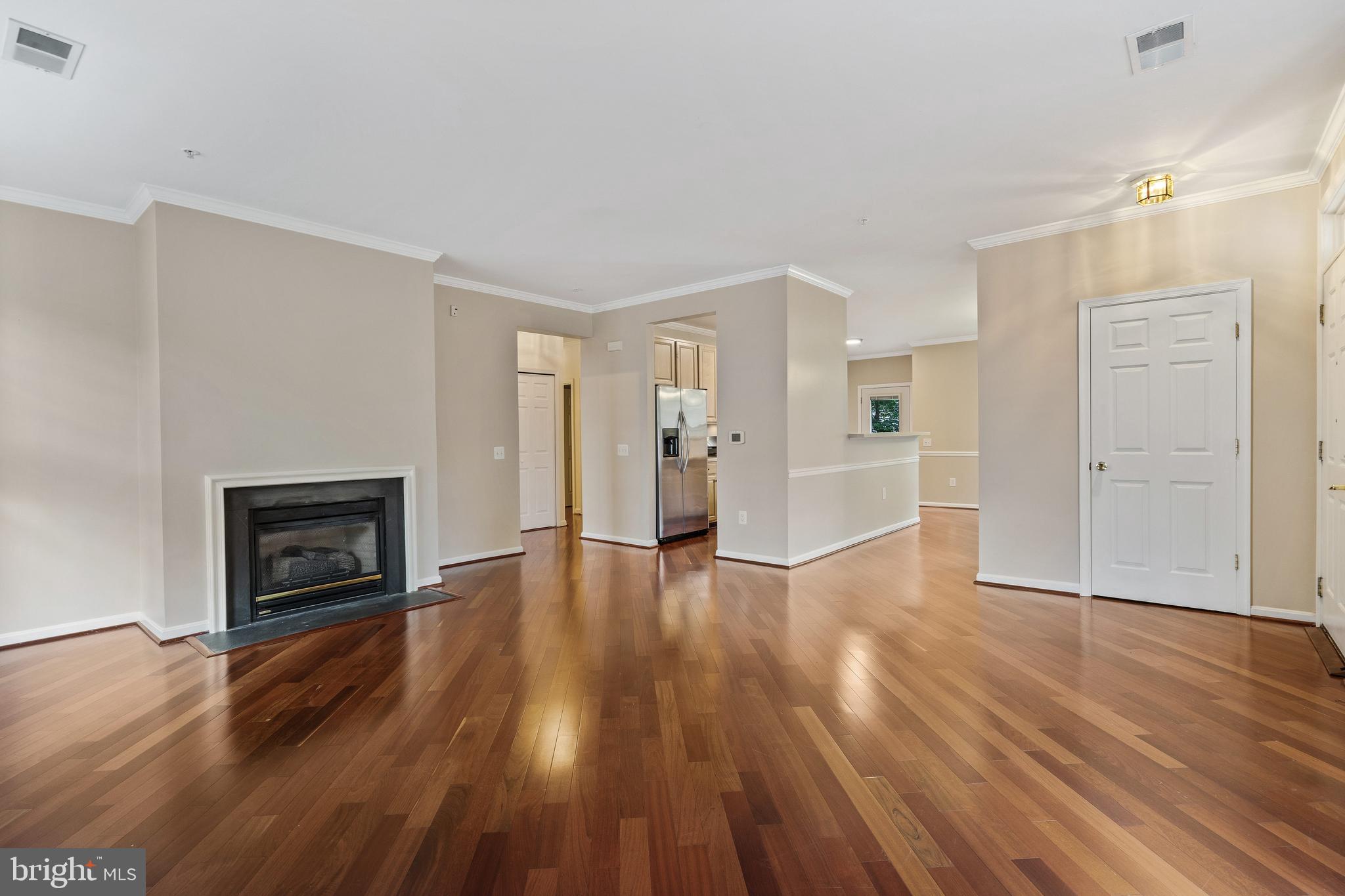 HARBOUR GATES - Residential