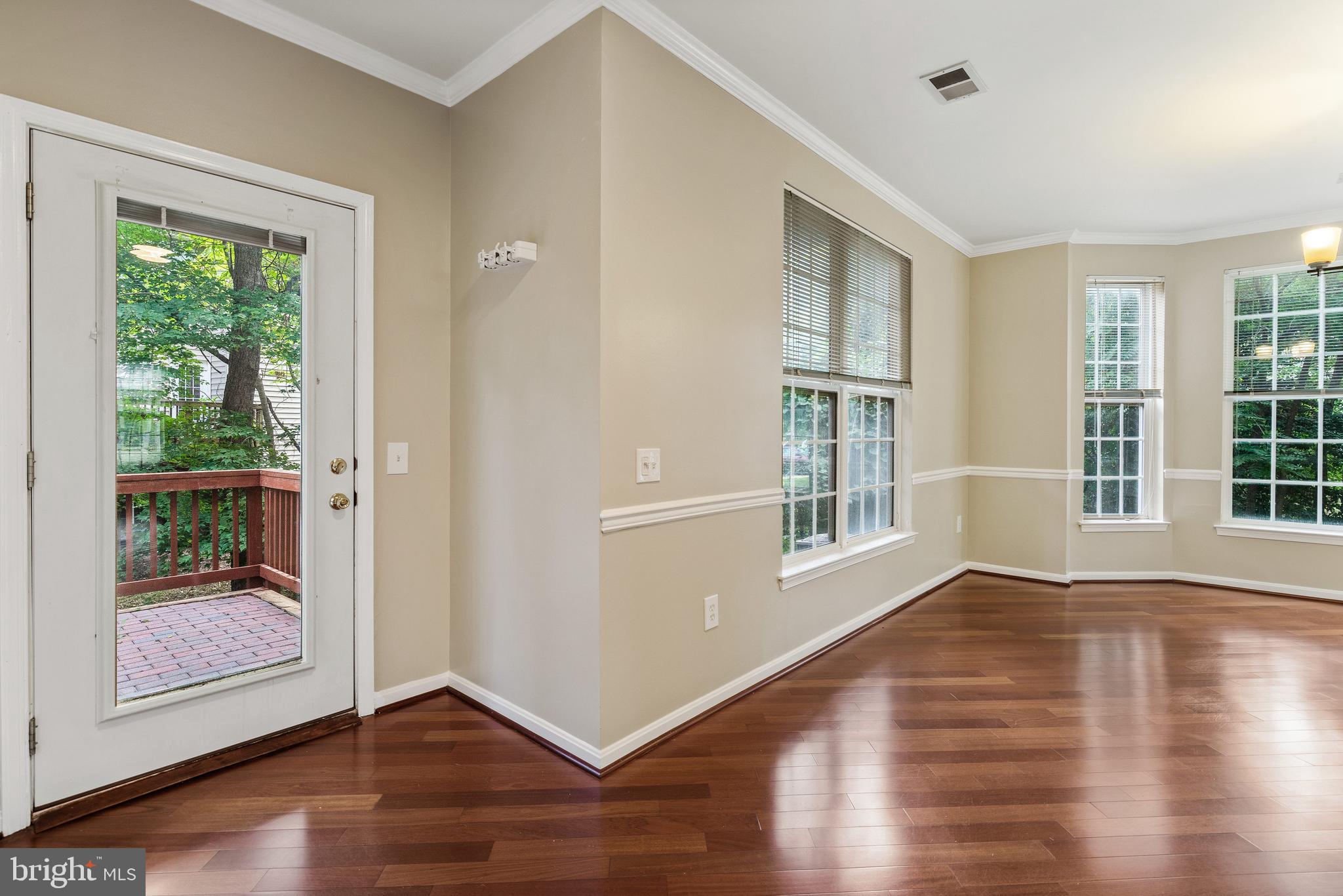 HARBOUR GATES - Residential