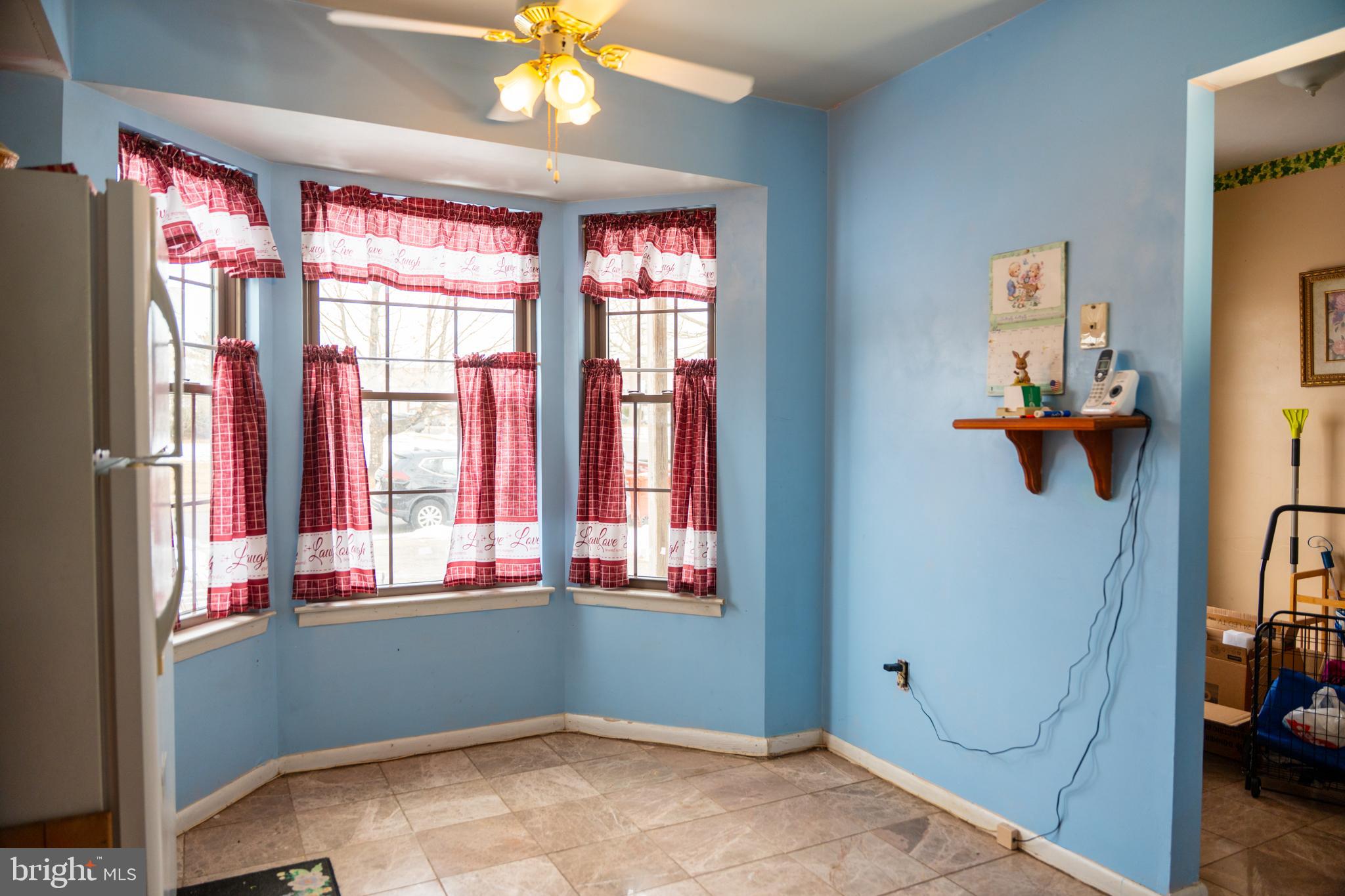 LAUREL HILLS - Residential