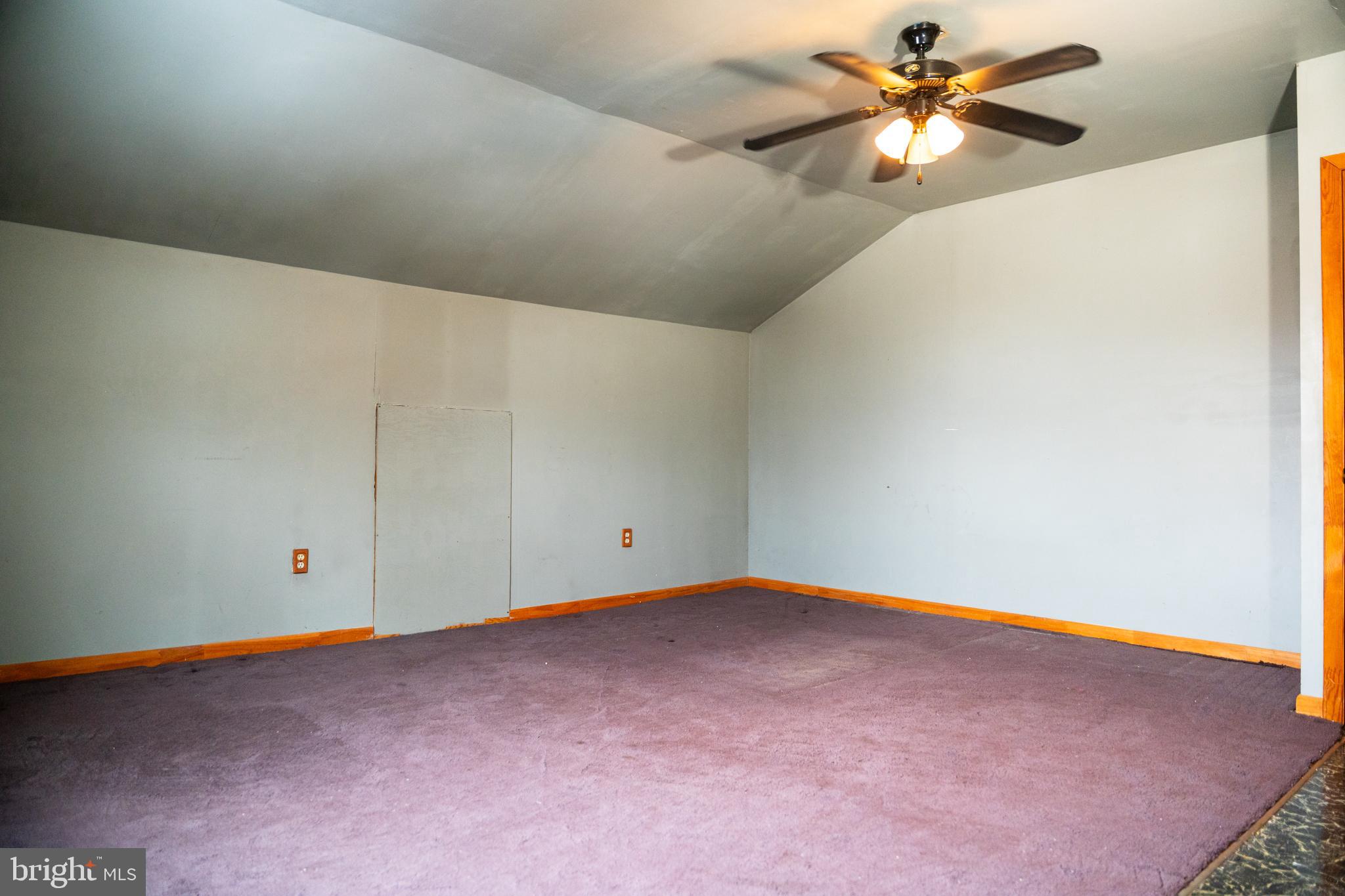 LAUREL HILLS - Residential