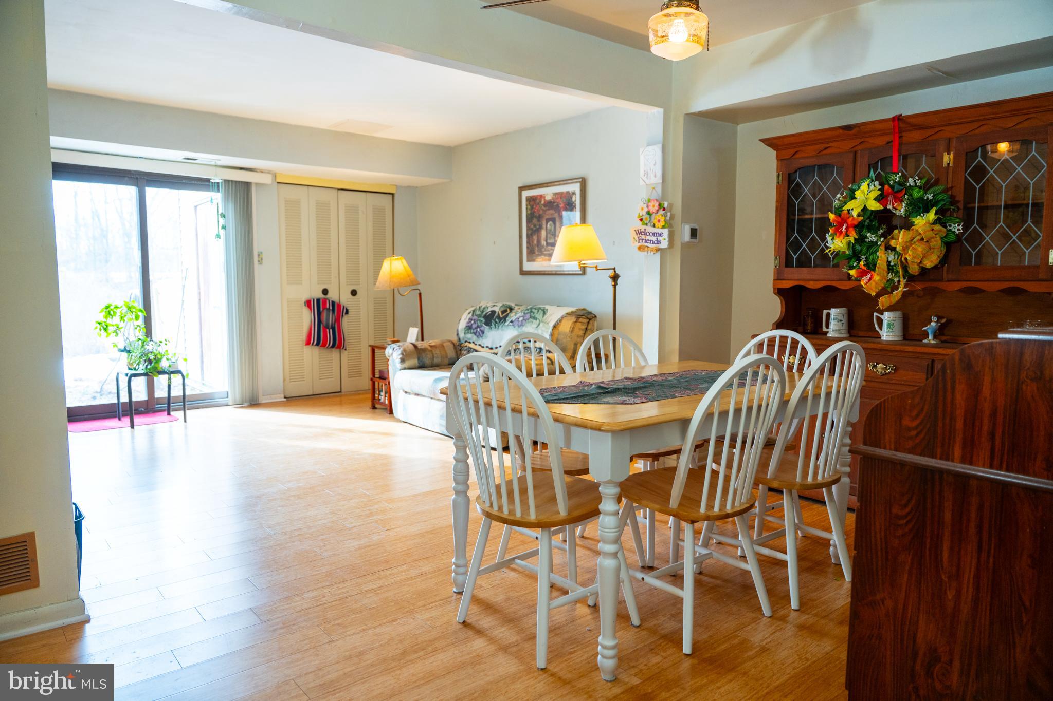 LAUREL HILLS - Residential