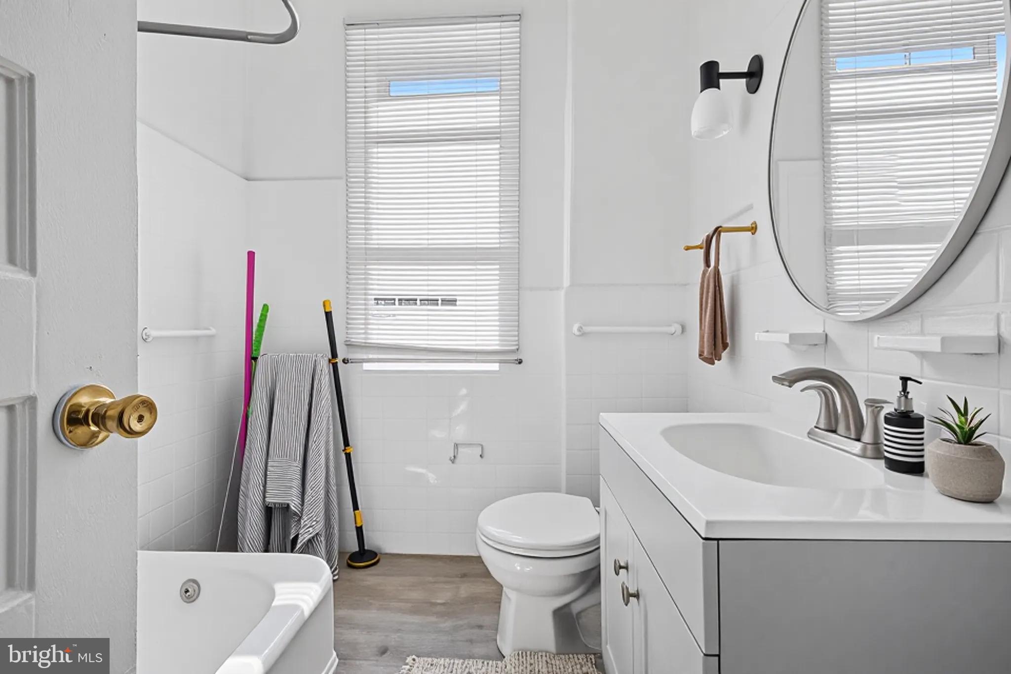 WEST PHILADELPHIA - Residential Lease