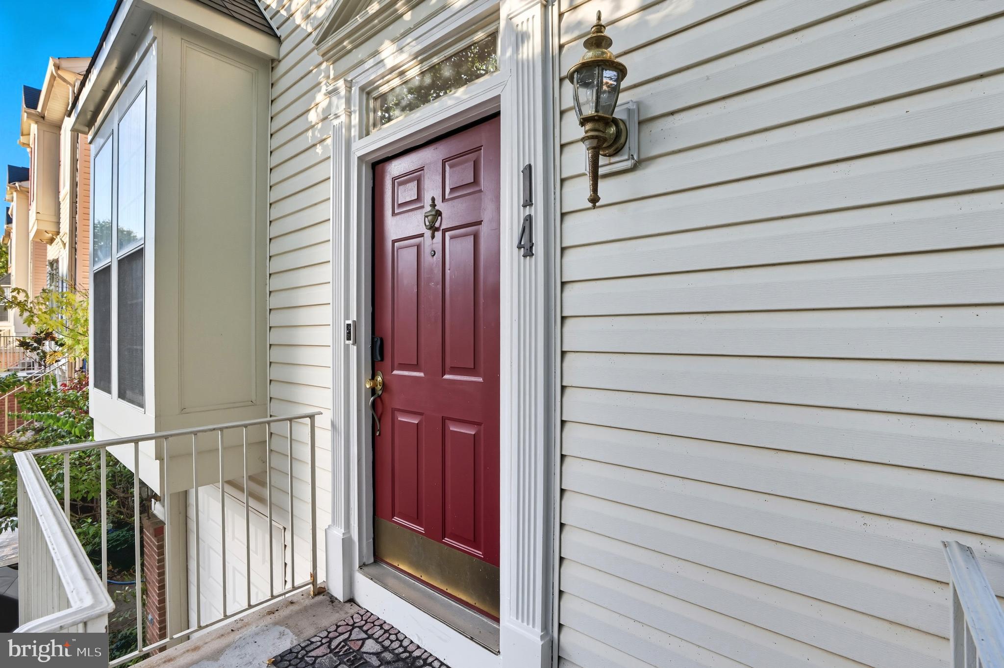 14 ROSEBAY COURT 407