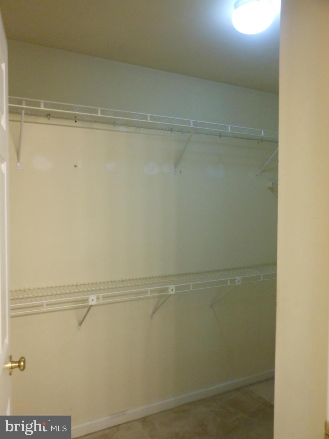 CENTRE RIDGE - Residential Lease