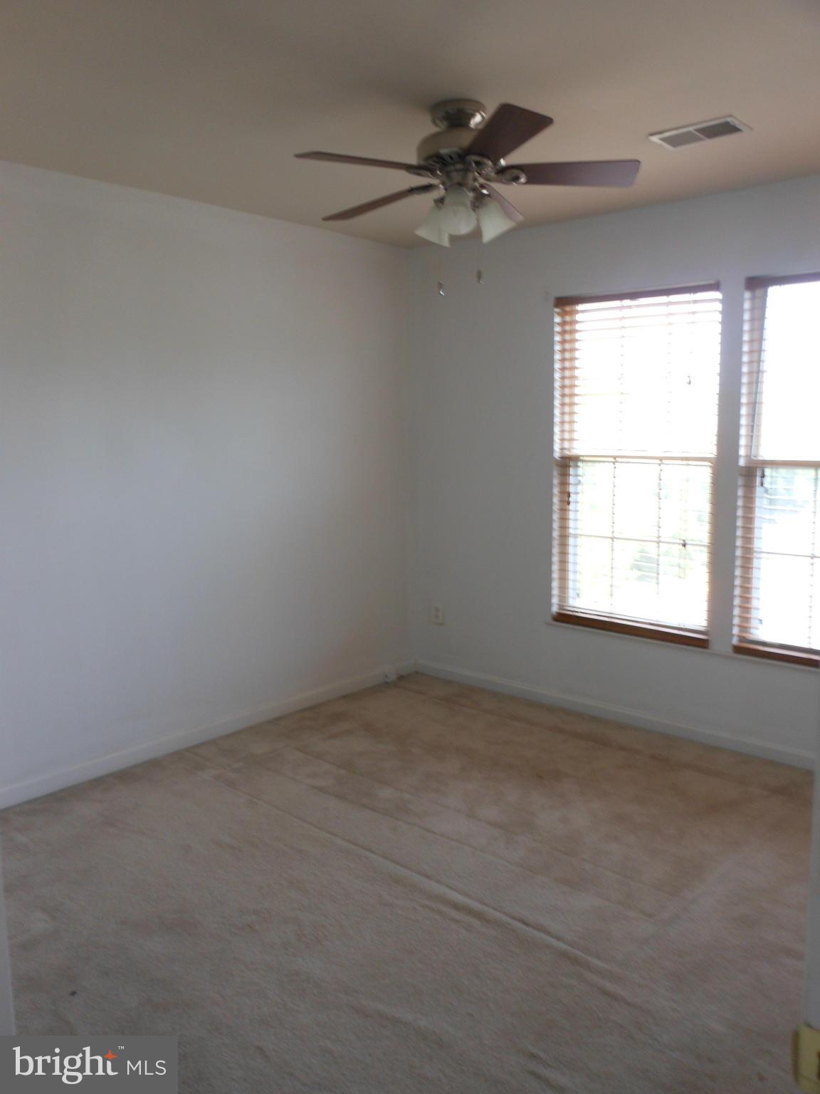 CENTRE RIDGE - Residential Lease