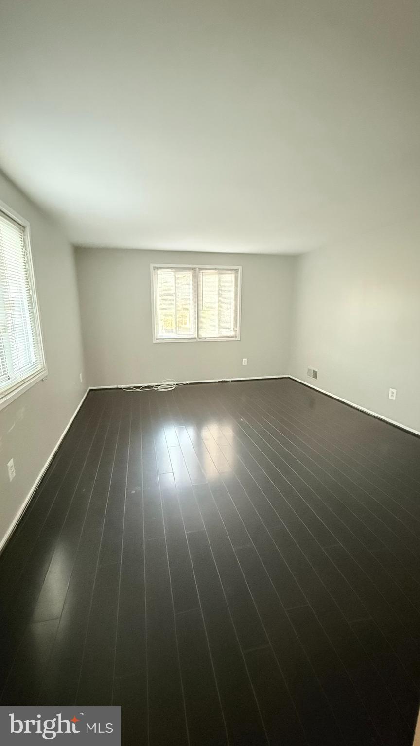 STEDWICK TOWNHOUSES - Residential Lease