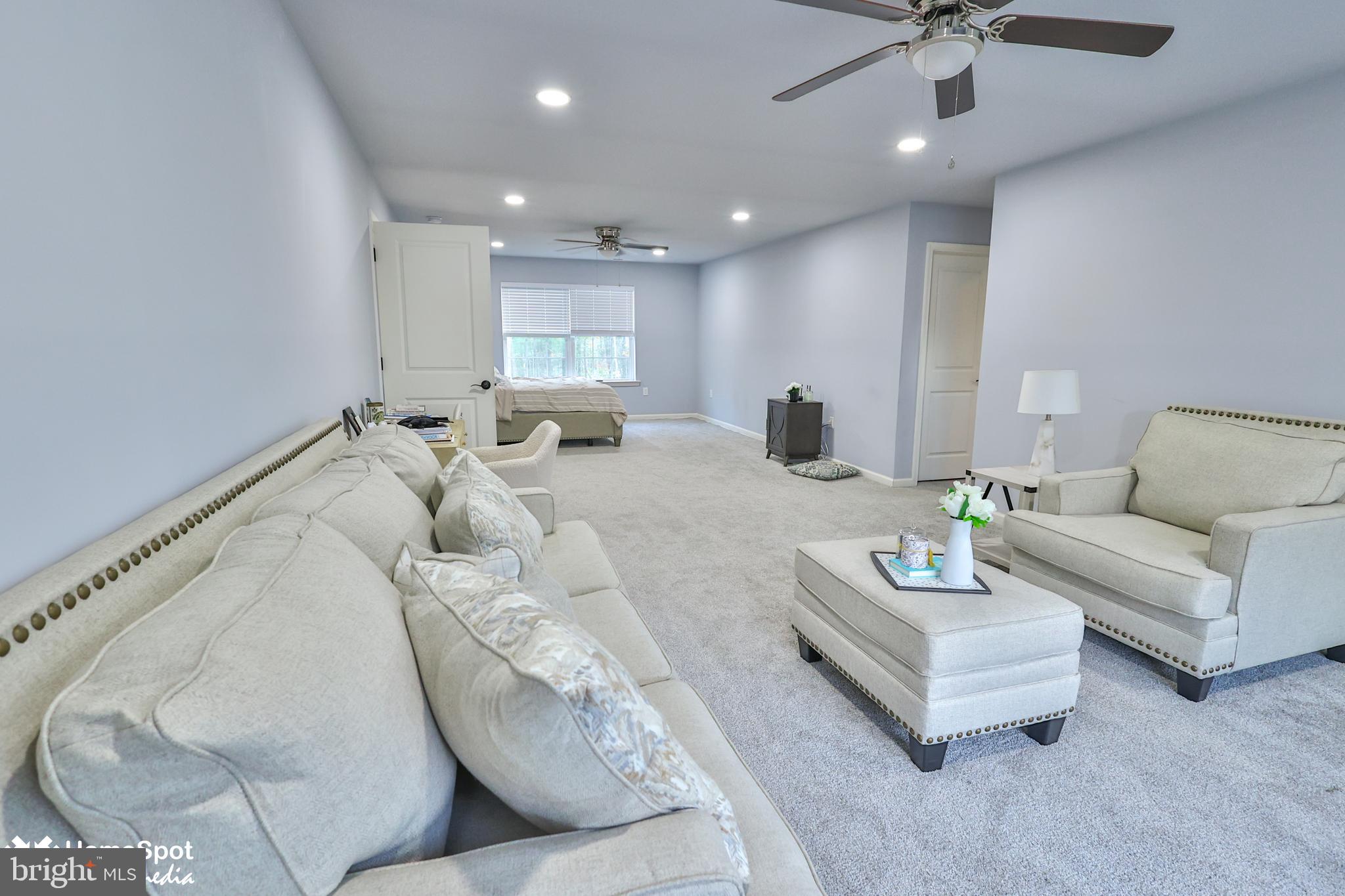 THE WOODS - Residential