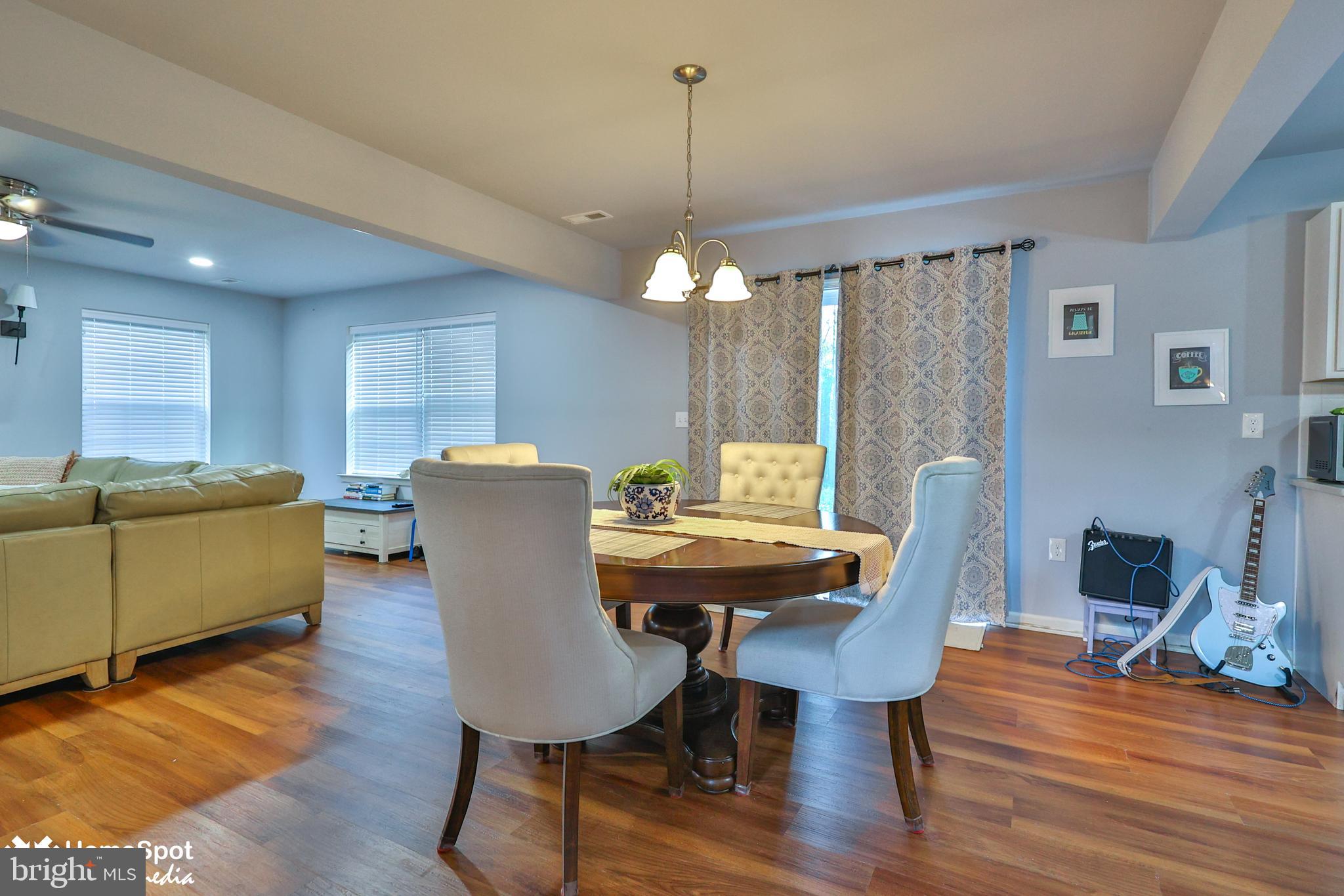 THE WOODS - Residential