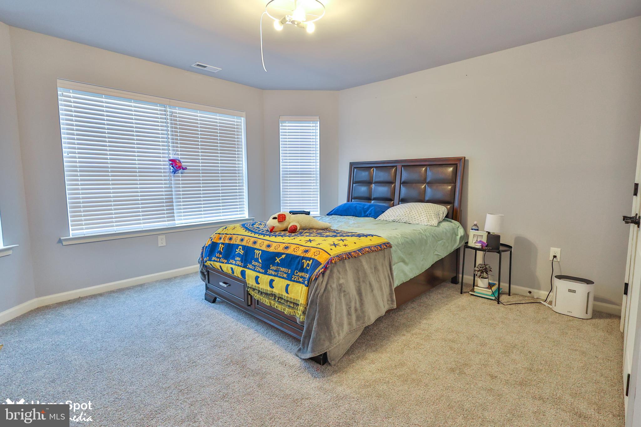 THE WOODS - Residential