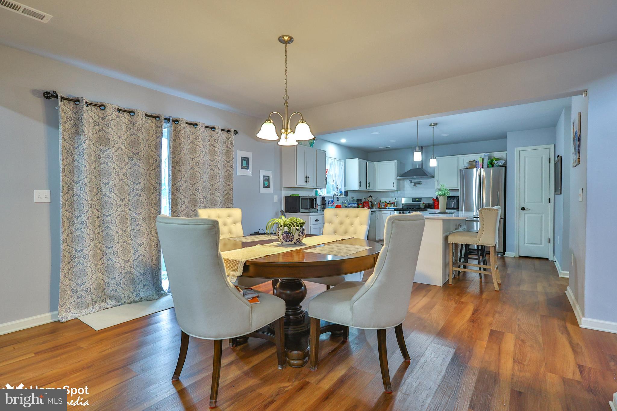 THE WOODS - Residential