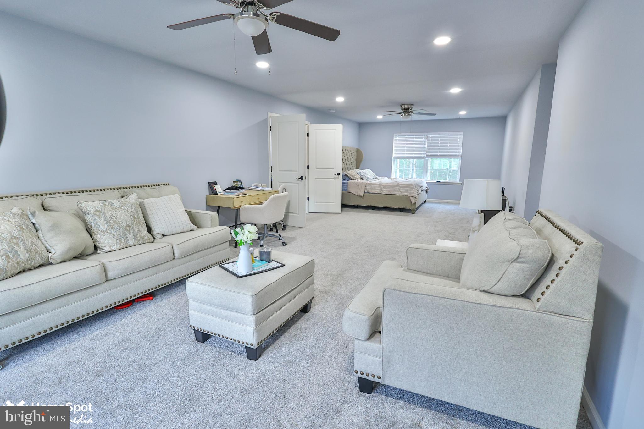 THE WOODS - Residential