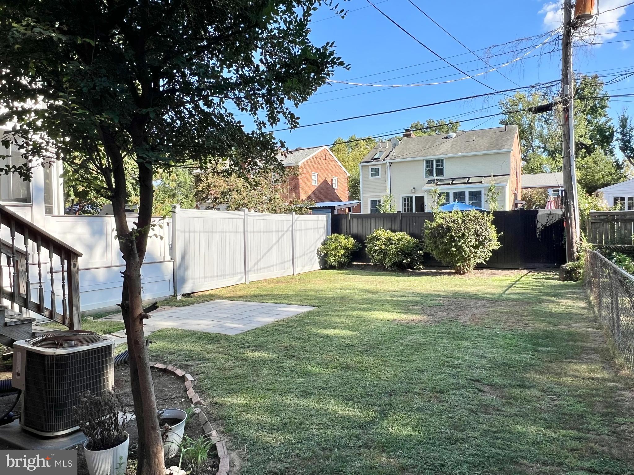 BRENTON/DEL RAY - Residential Lease