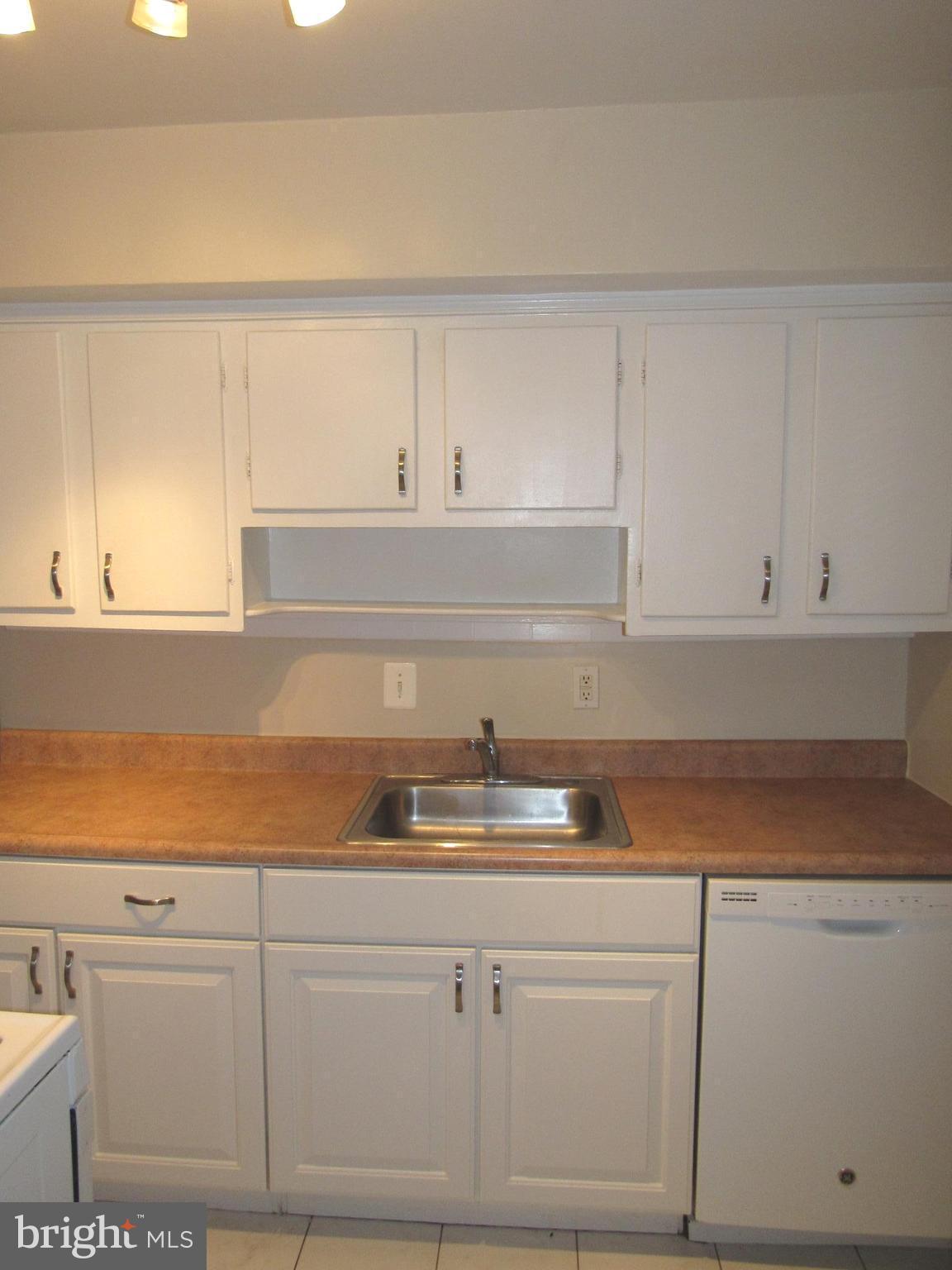 BRENTON/DEL RAY - Residential Lease