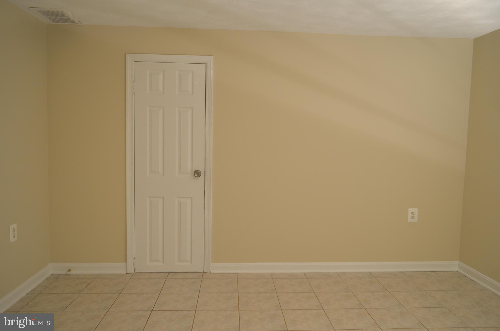 BRENTON/DEL RAY - Residential Lease