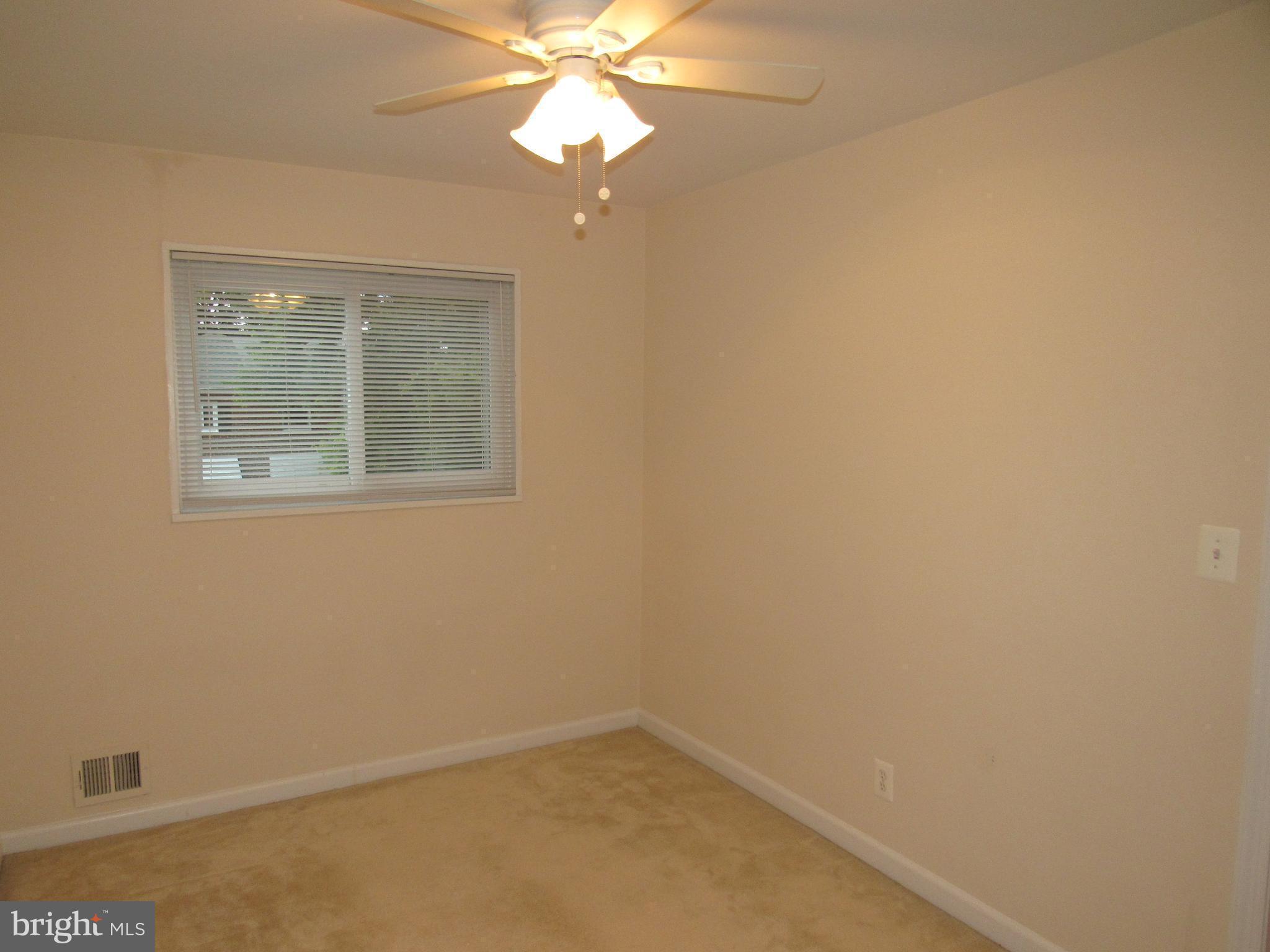 BRENTON/DEL RAY - Residential Lease