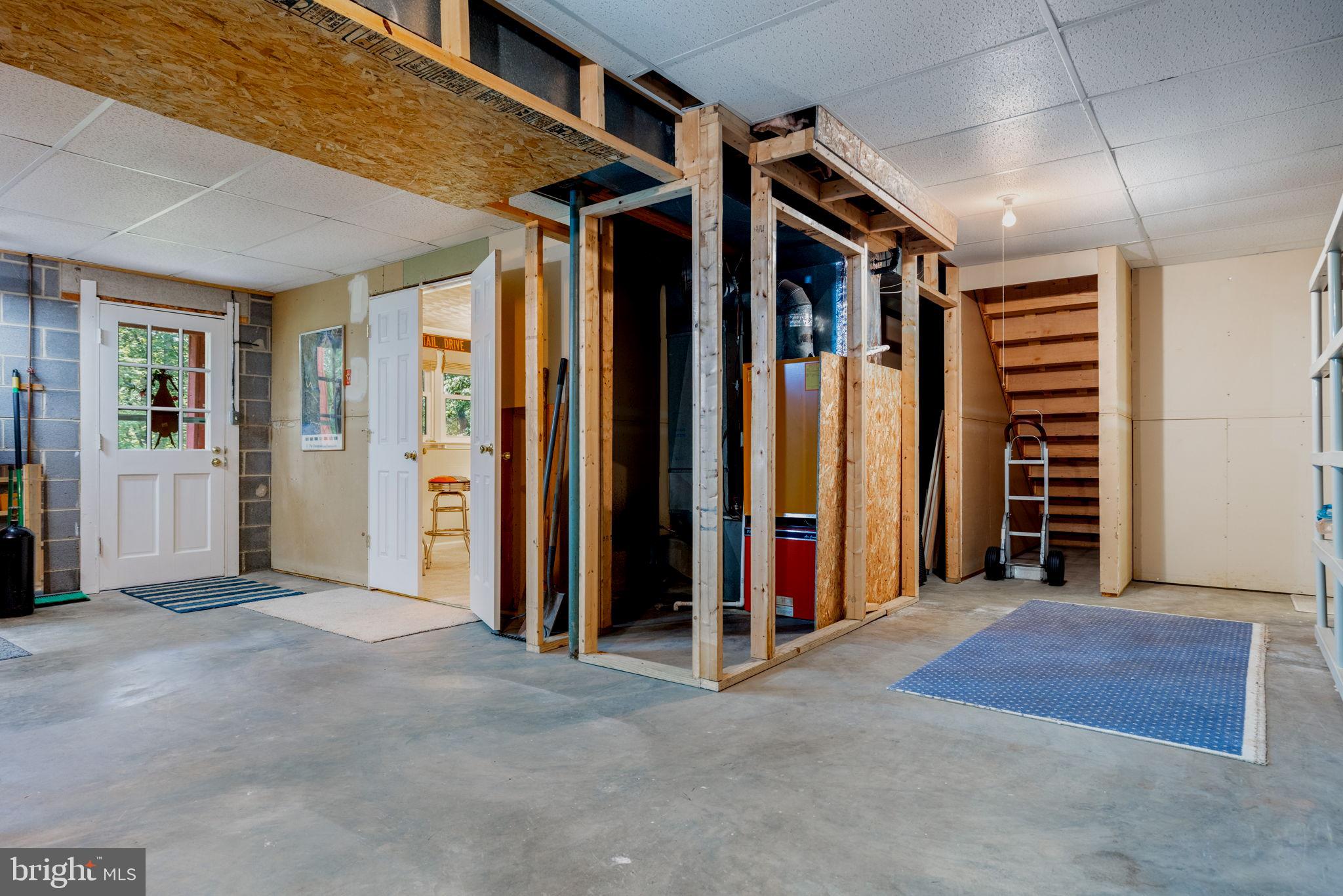 HICKORY GROVE ACRES - Residential