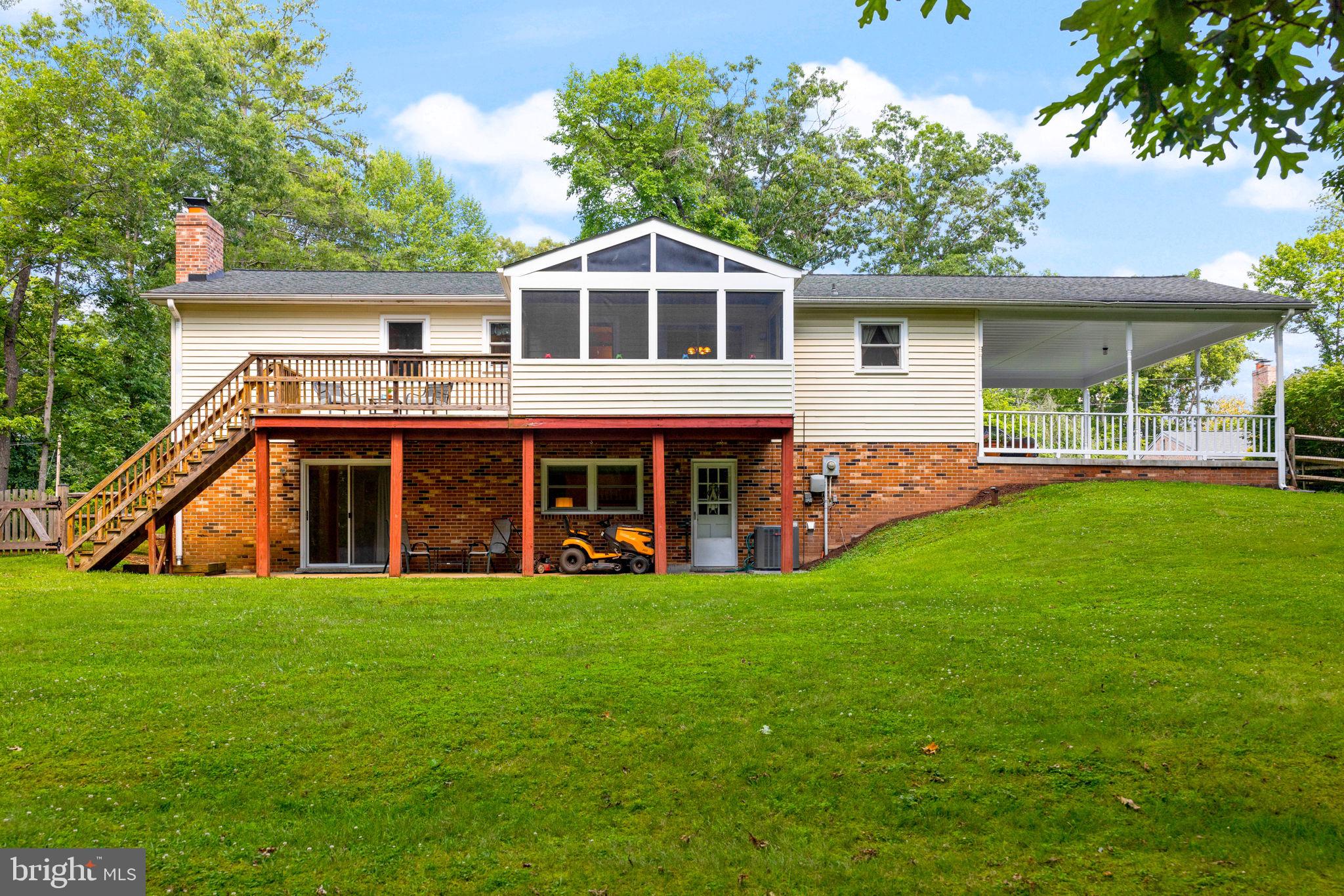 HICKORY GROVE ACRES - Residential