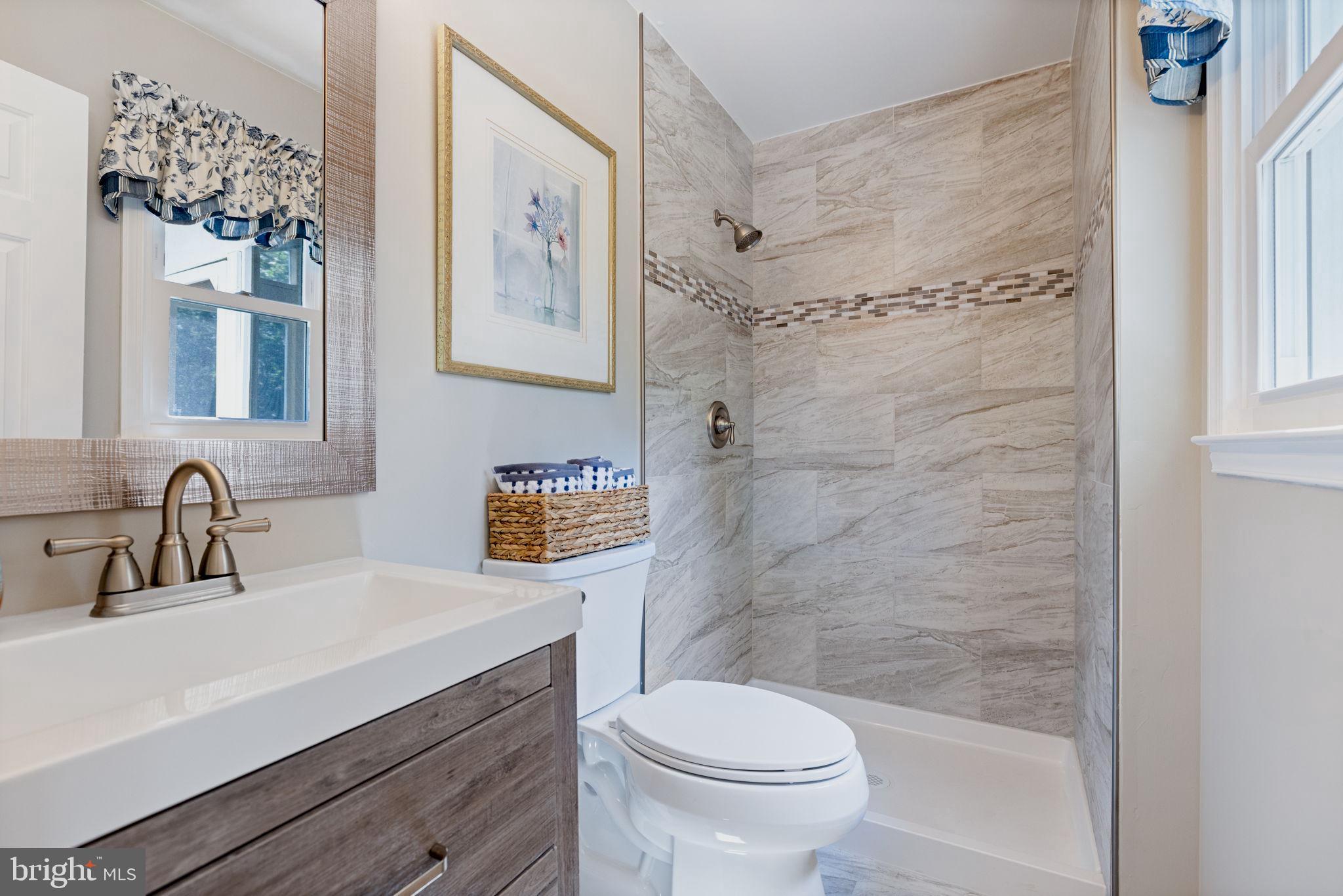 HICKORY GROVE ACRES - Residential