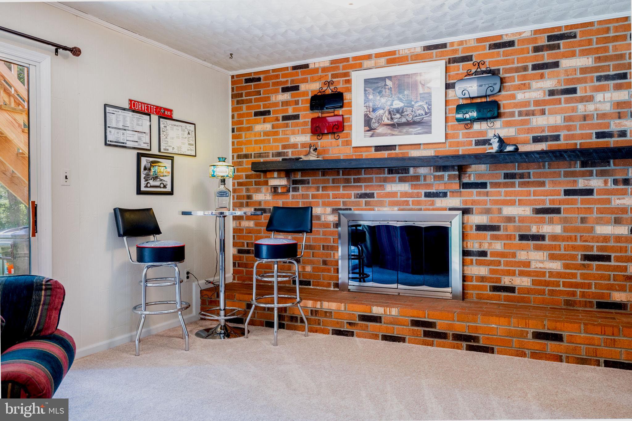 HICKORY GROVE ACRES - Residential