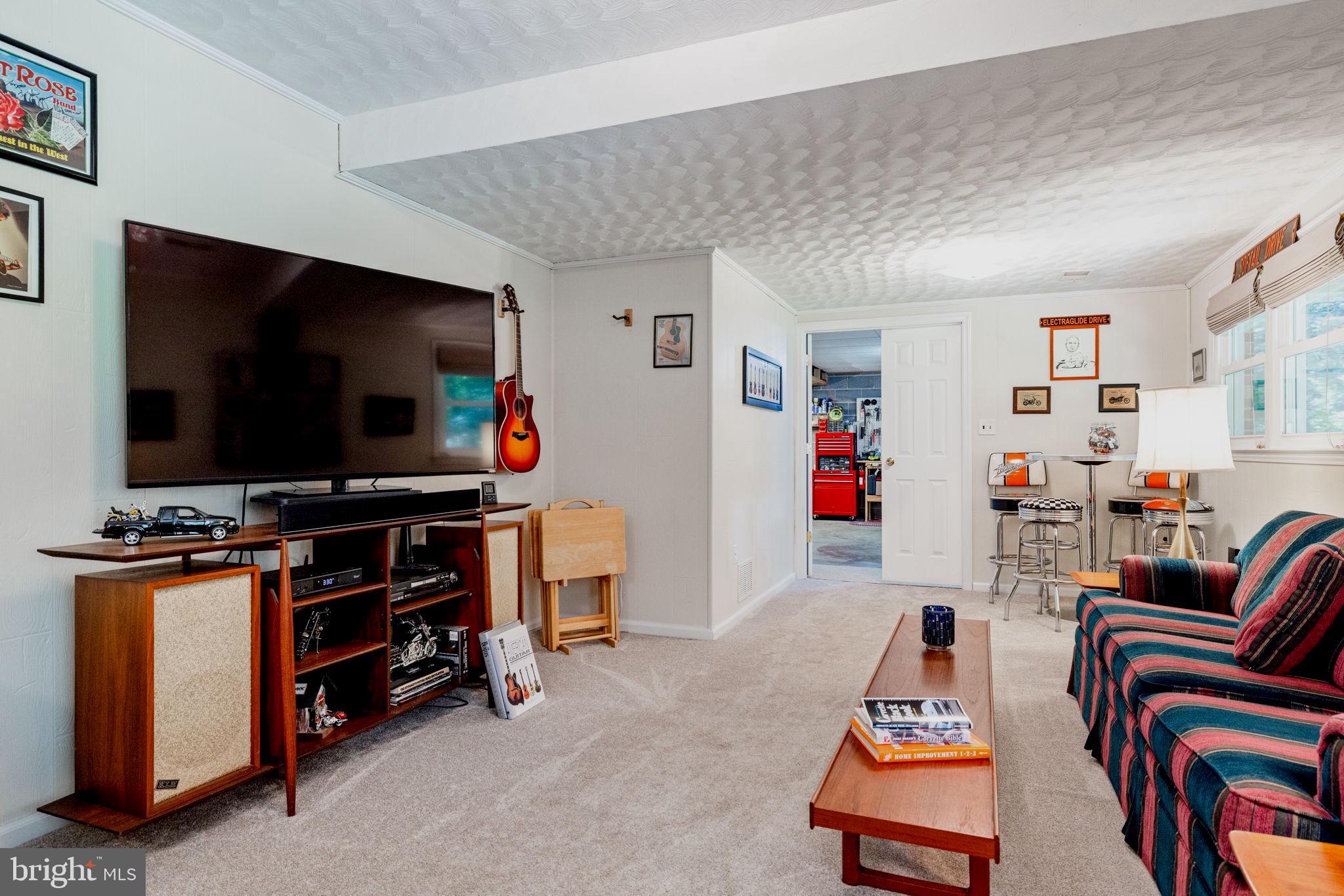 HICKORY GROVE ACRES - Residential