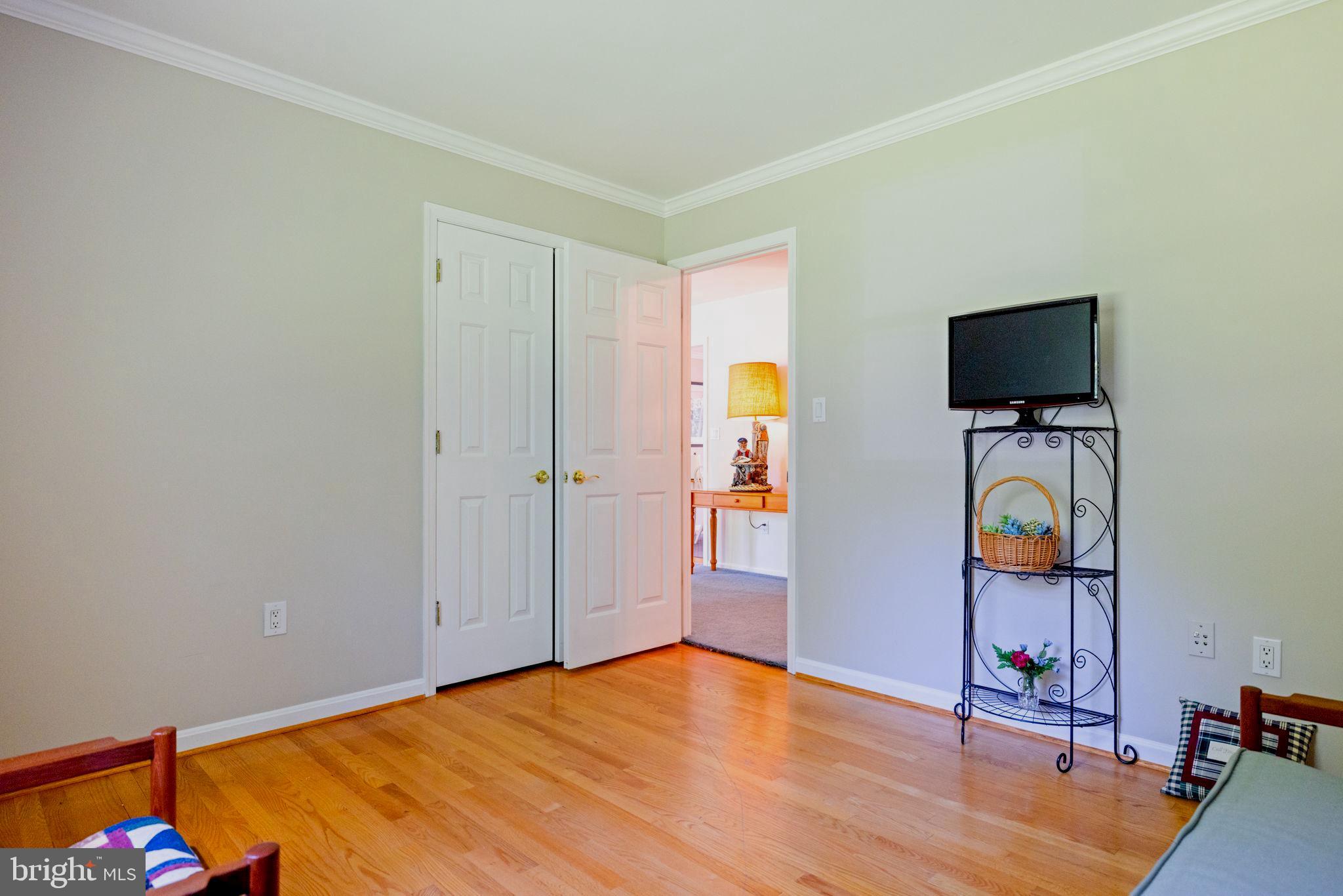 HICKORY GROVE ACRES - Residential