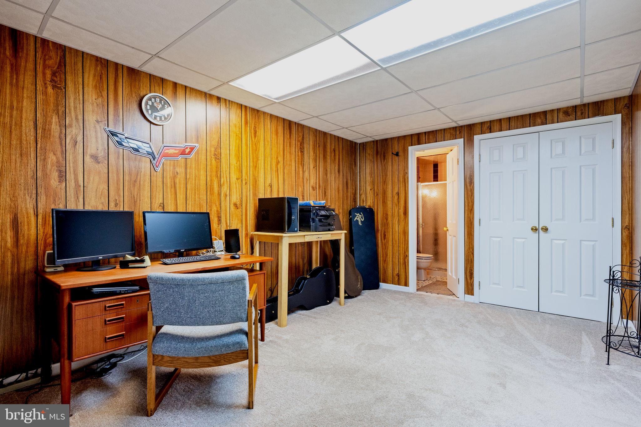 HICKORY GROVE ACRES - Residential