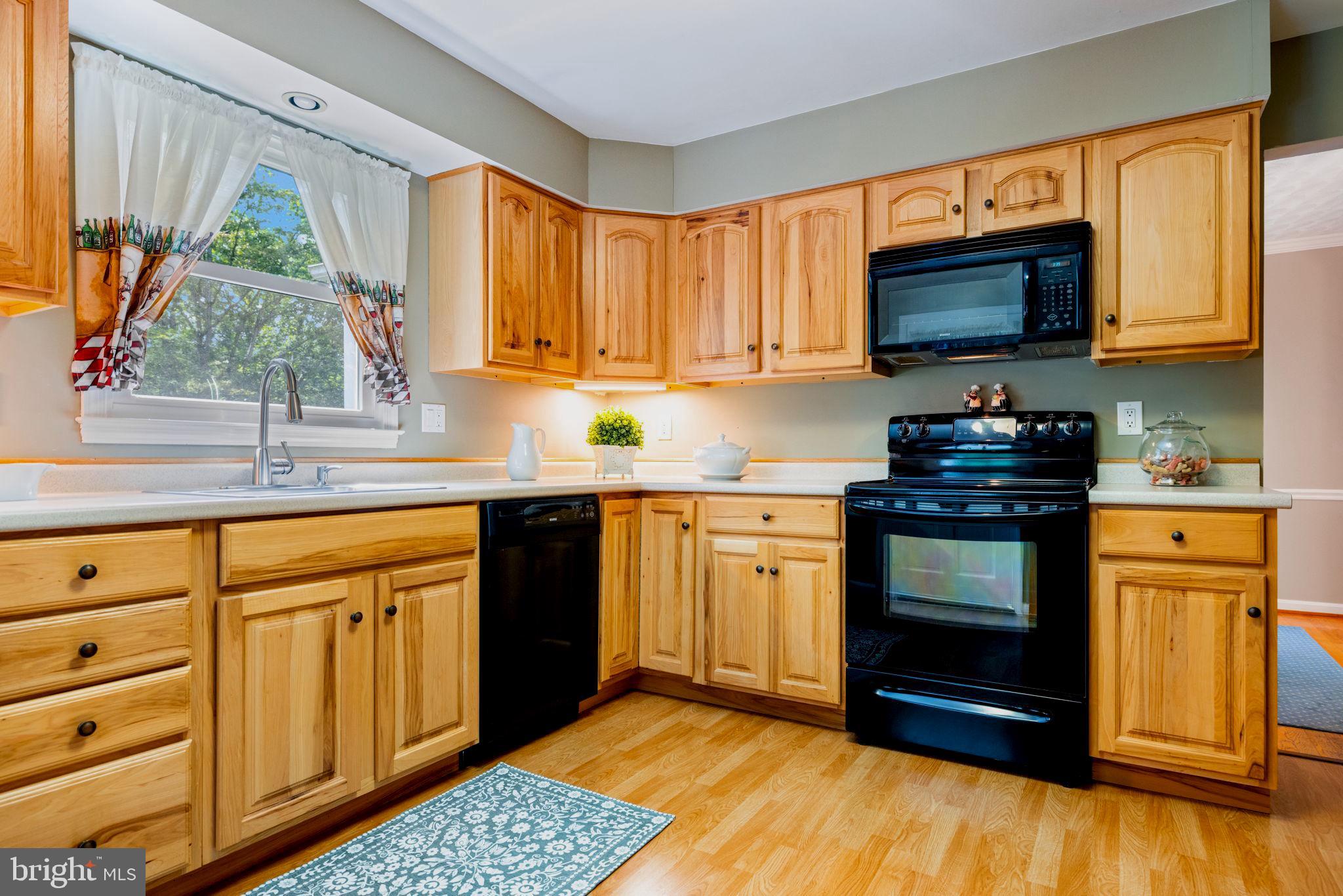 HICKORY GROVE ACRES - Residential