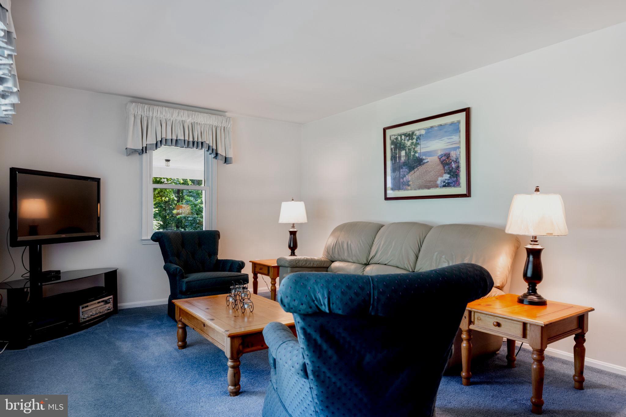 HICKORY GROVE ACRES - Residential