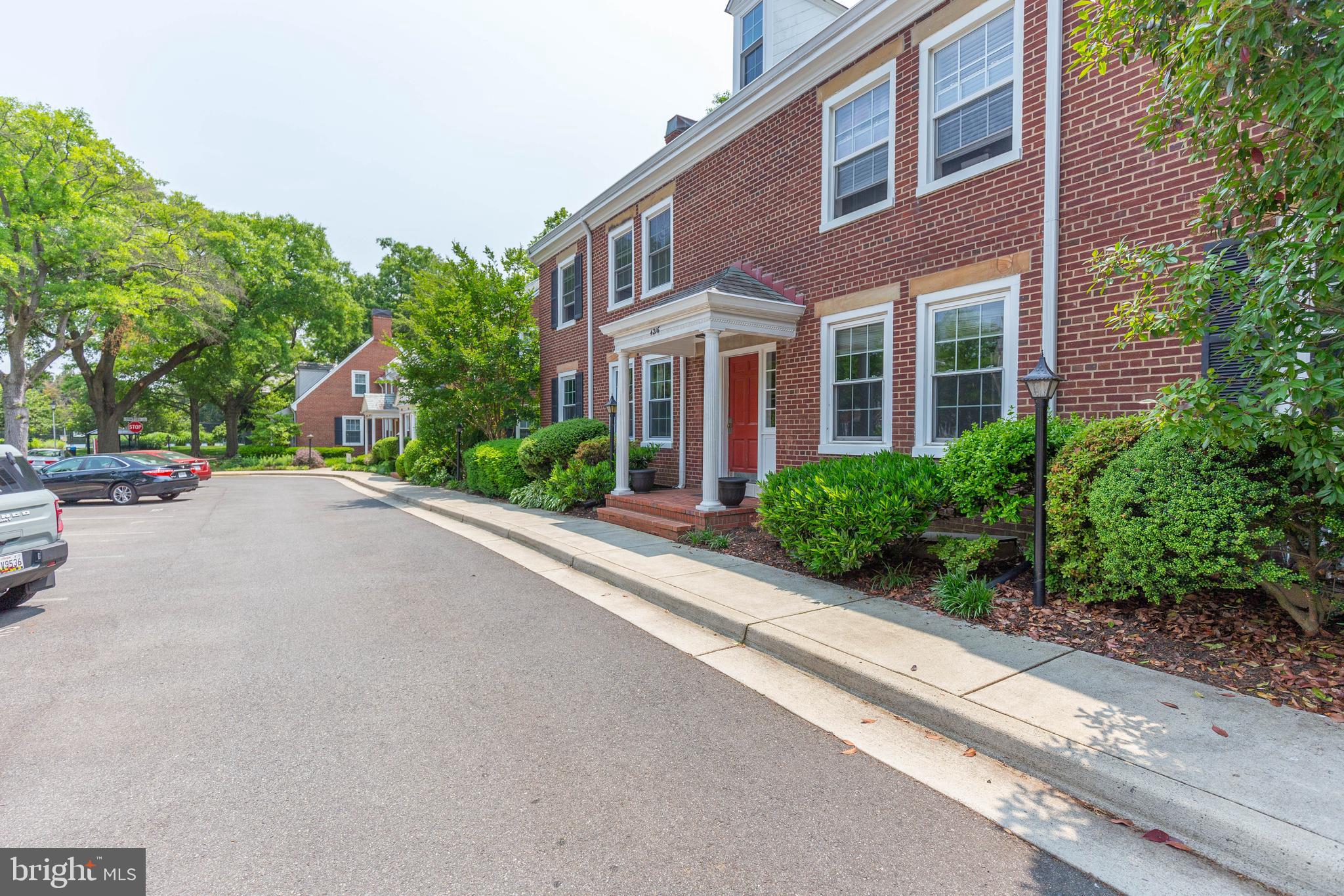 FAIRLINGTON GLEN - Residential Lease