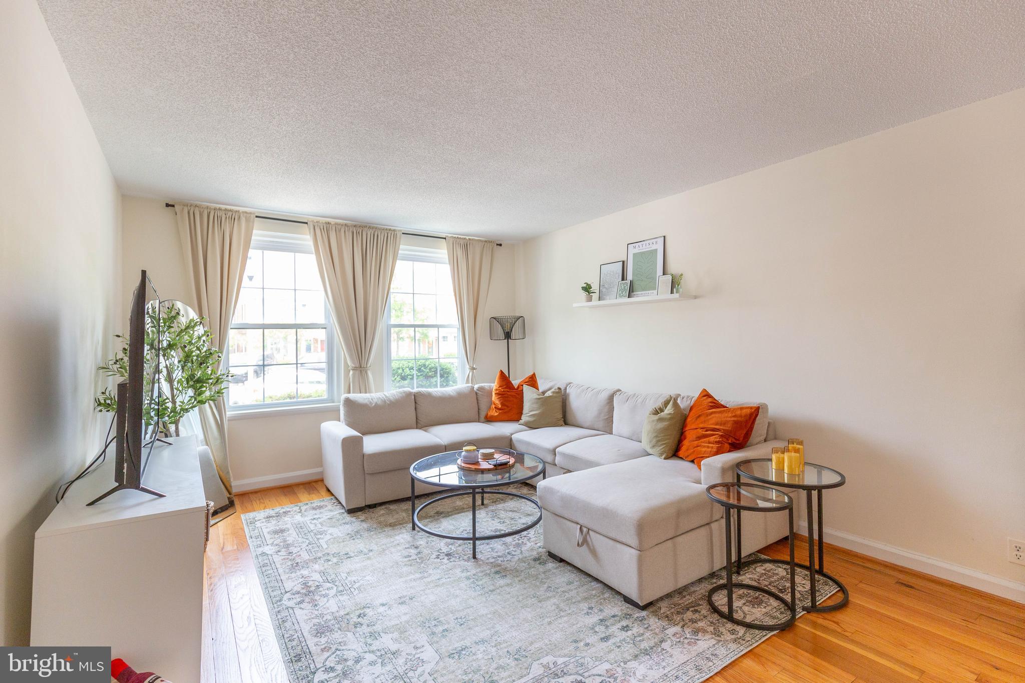 FAIRLINGTON GLEN - Residential Lease