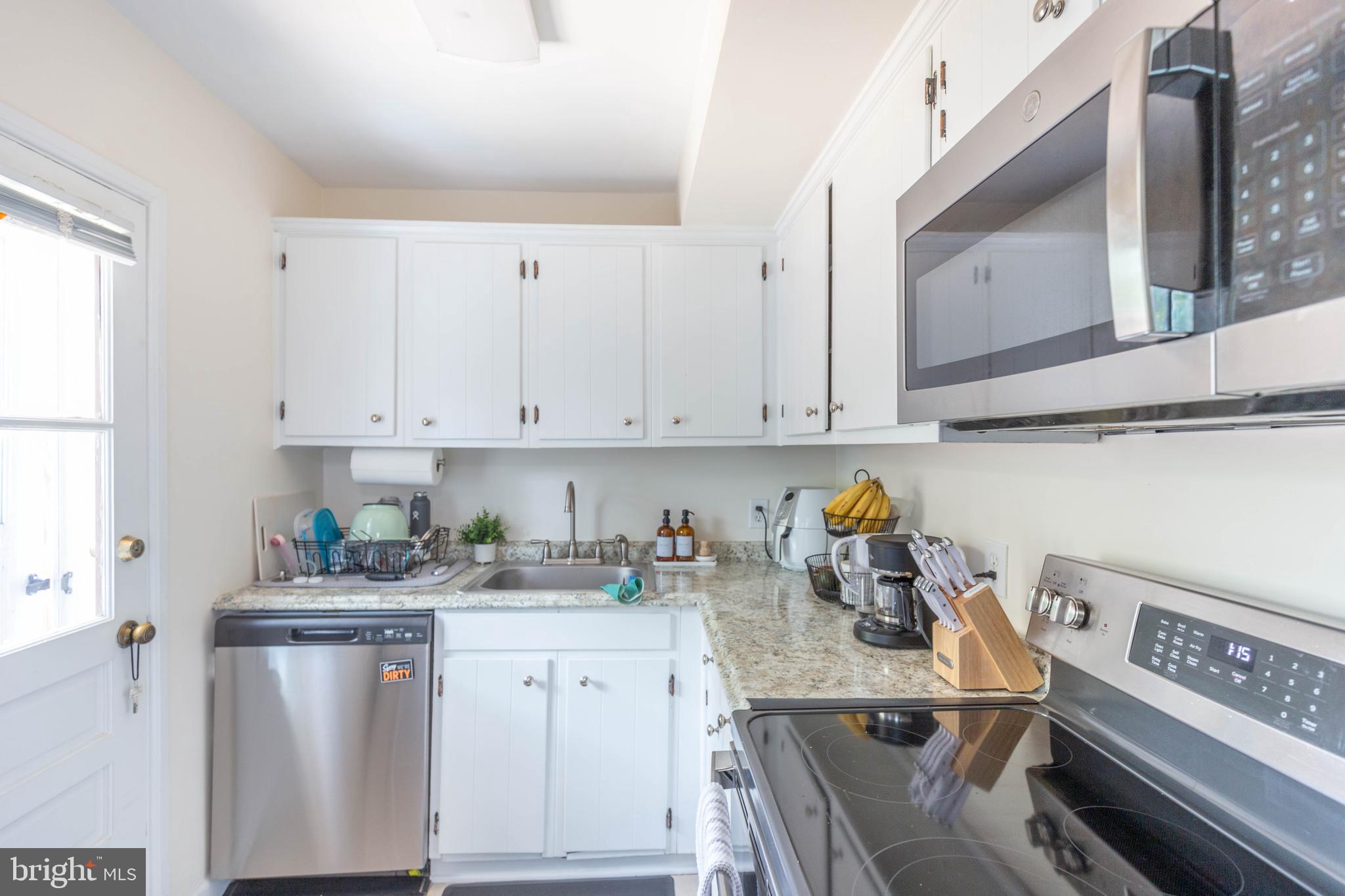 FAIRLINGTON GLEN - Residential Lease