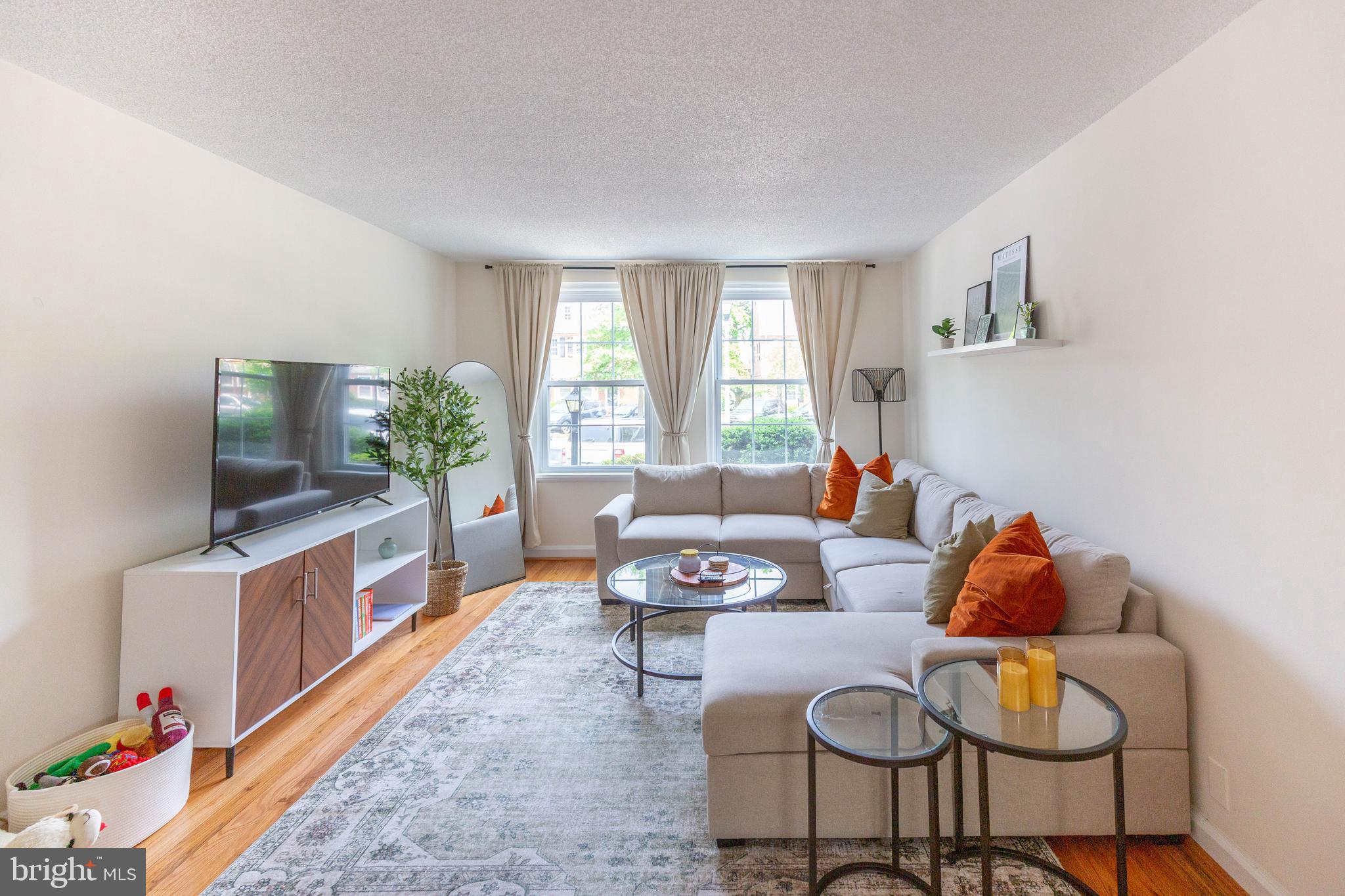 FAIRLINGTON GLEN - Residential Lease