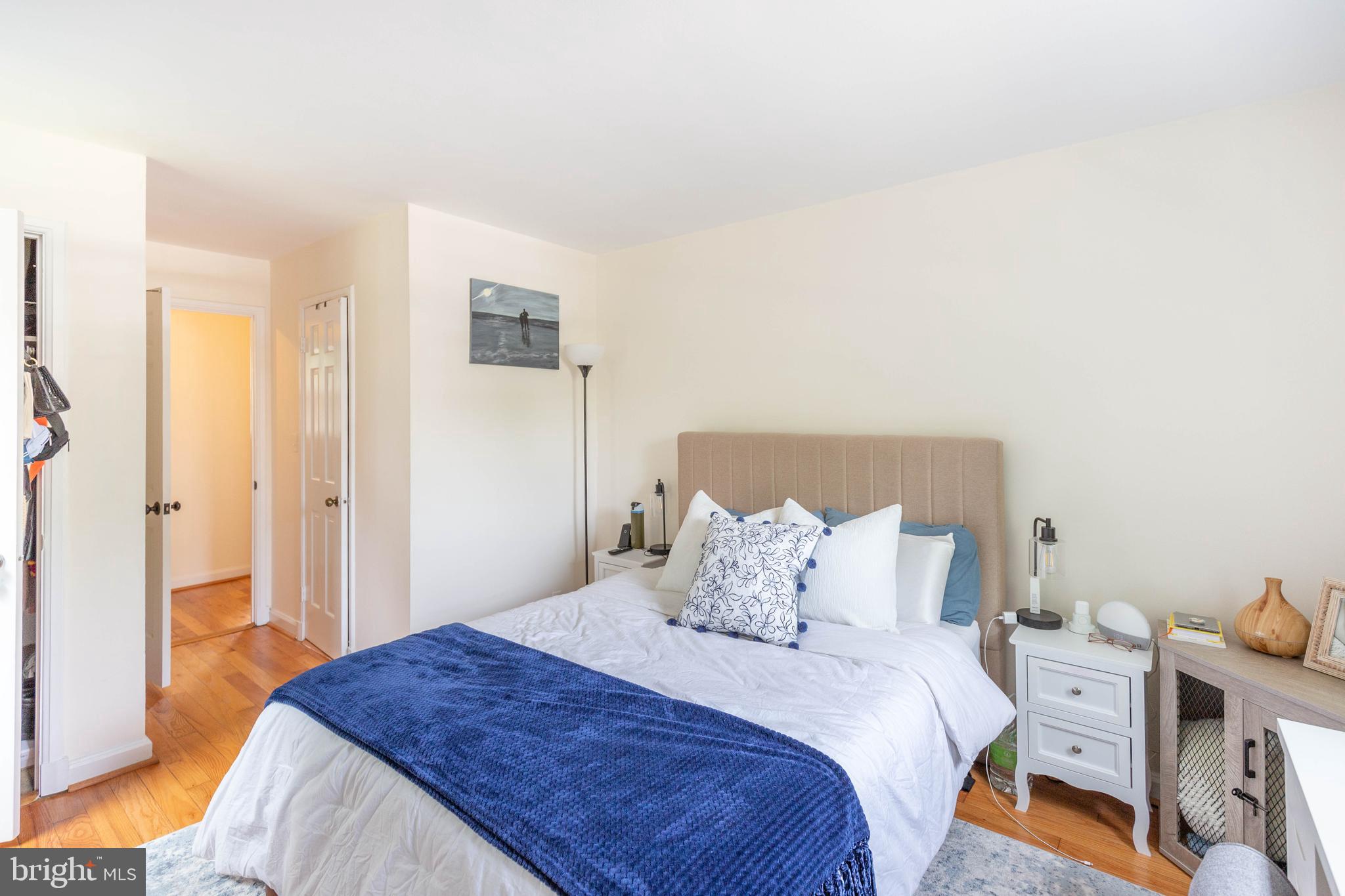 FAIRLINGTON GLEN - Residential Lease