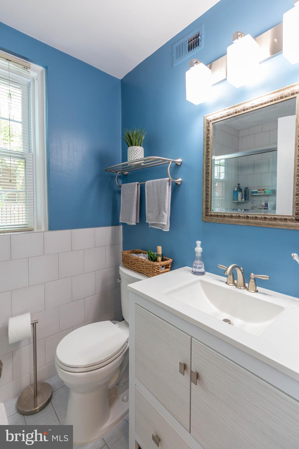 FAIRLINGTON GLEN - Residential Lease