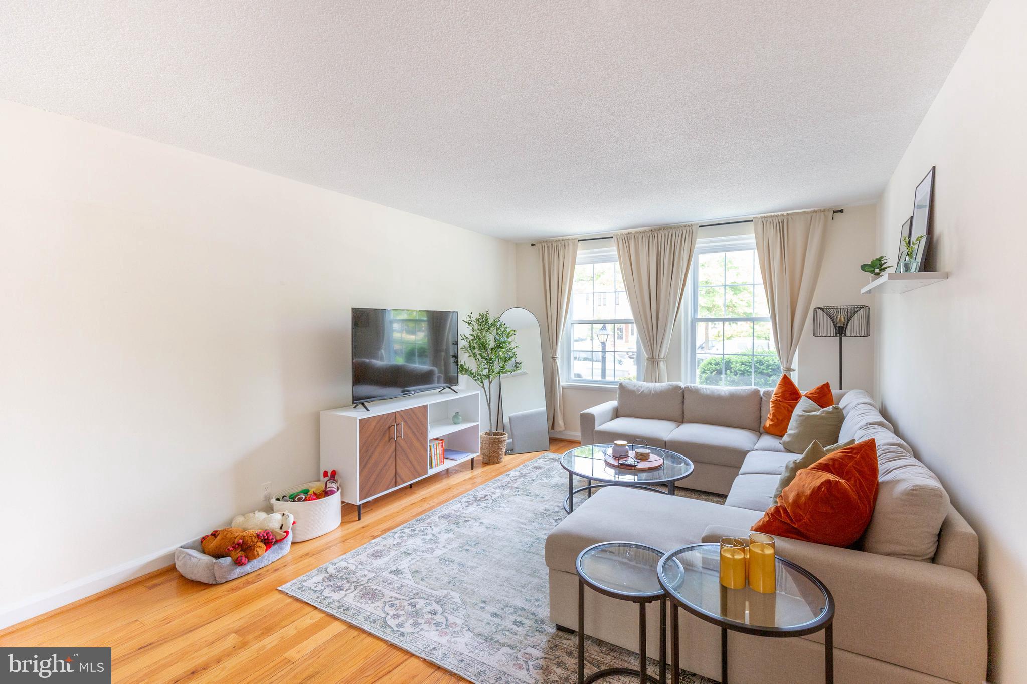 FAIRLINGTON GLEN - Residential Lease