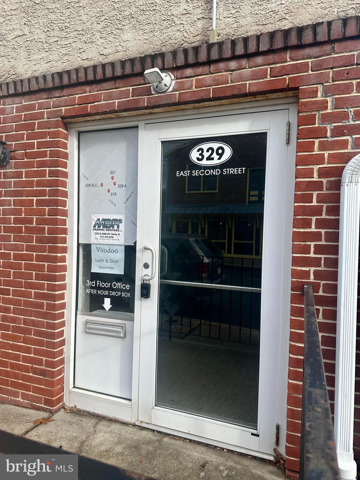 315-329 E 2ND STREET
