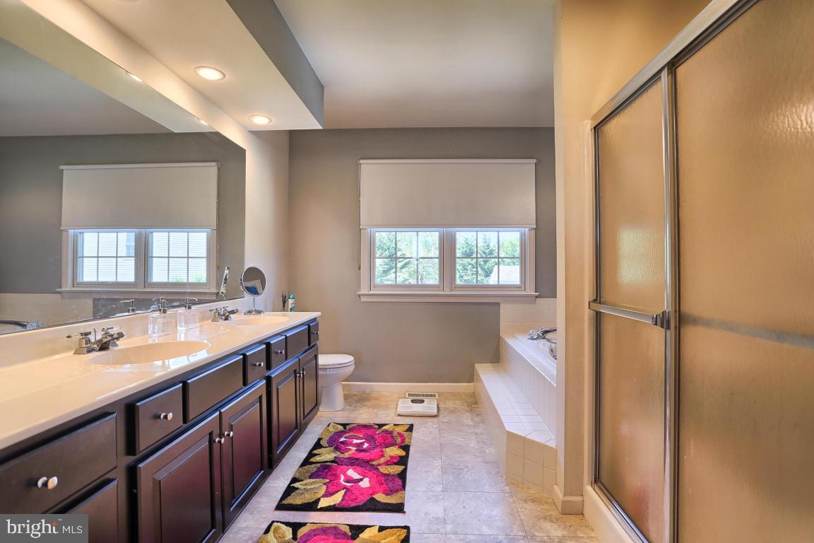 SOUTHRIDGE - Residential