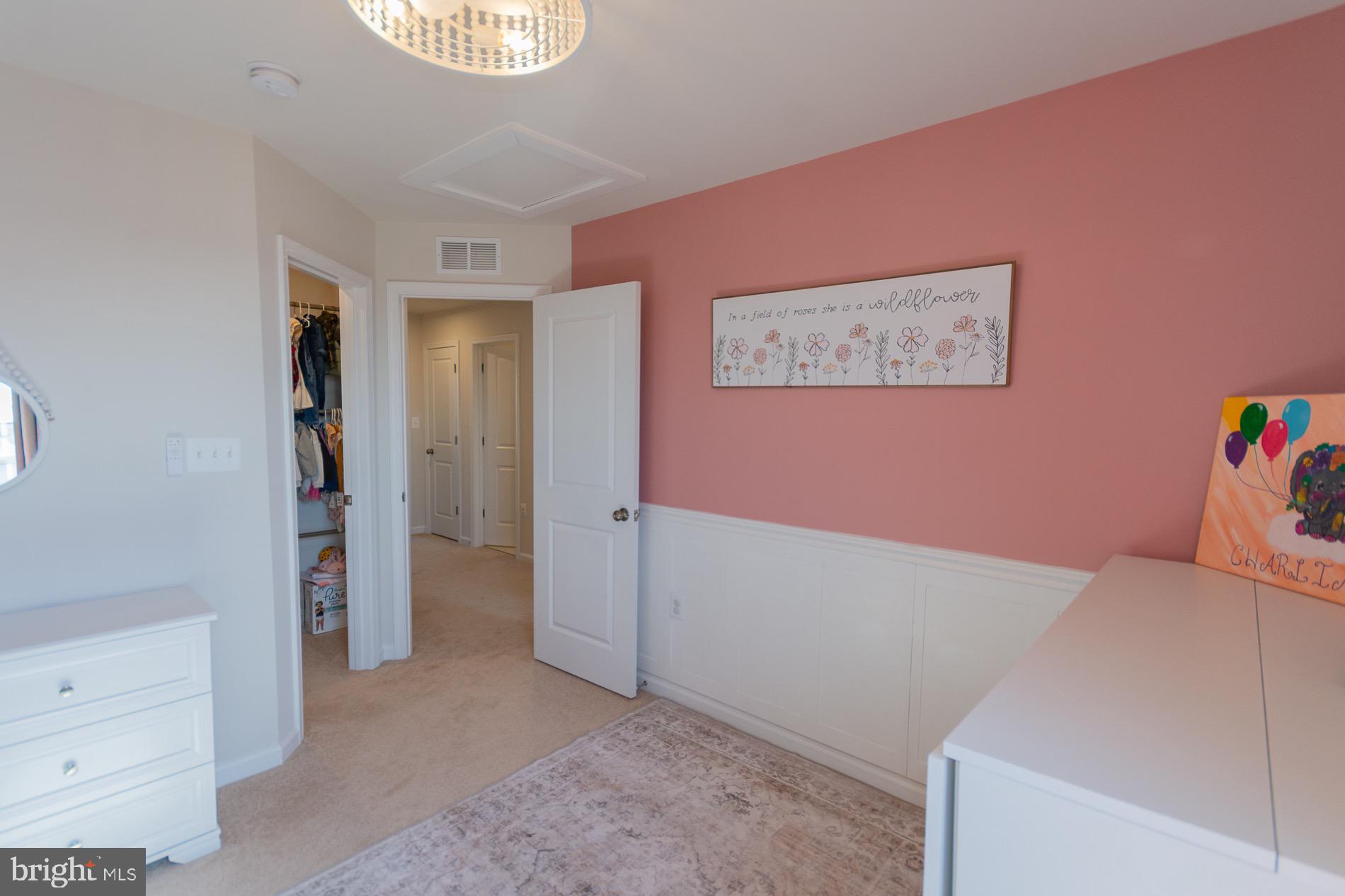 PRESIDENTS POINTE - Residential Lease