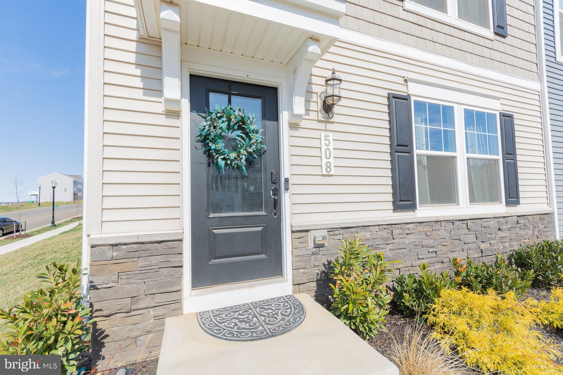 PRESIDENTS POINTE - Residential Lease