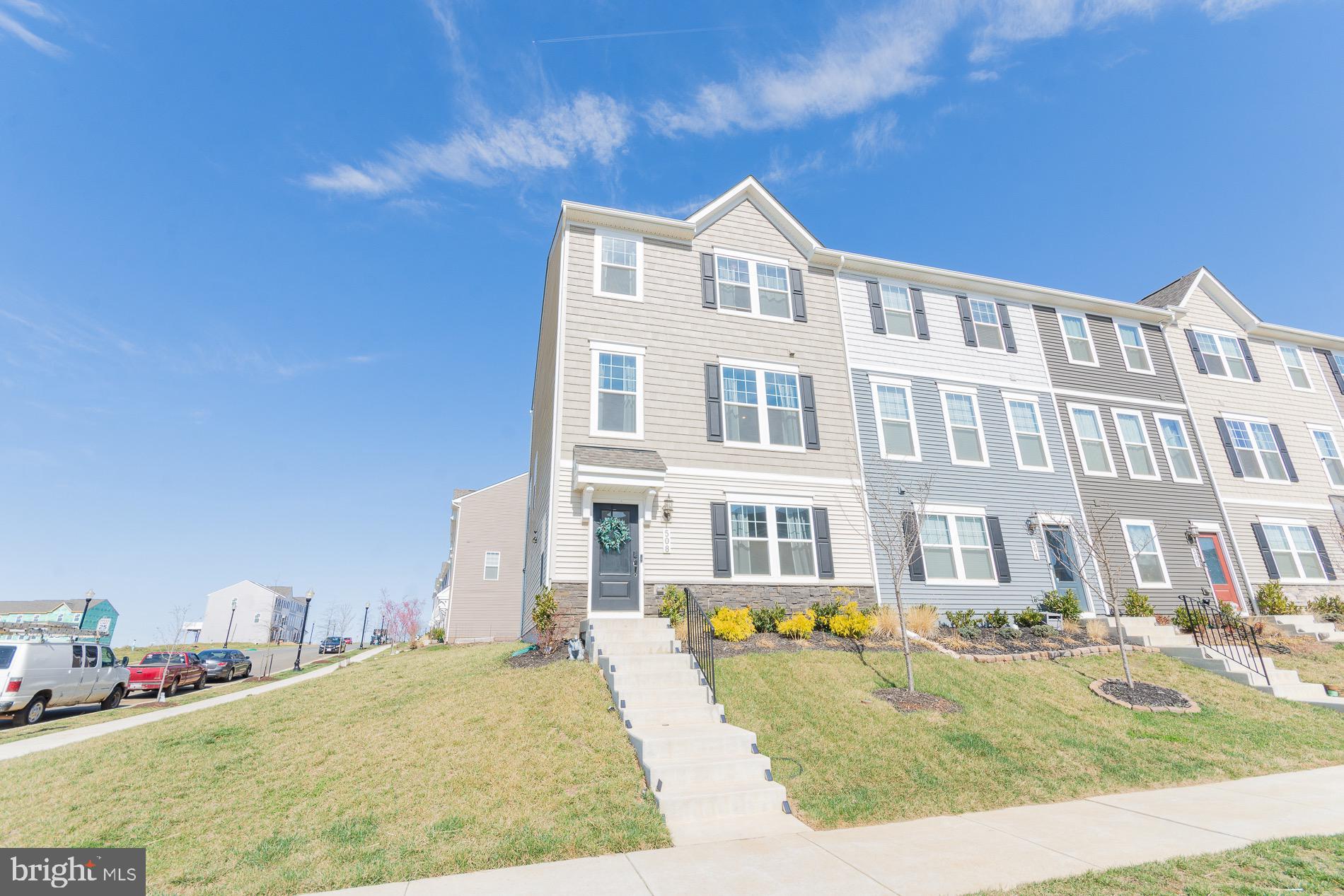 PRESIDENTS POINTE - Residential Lease