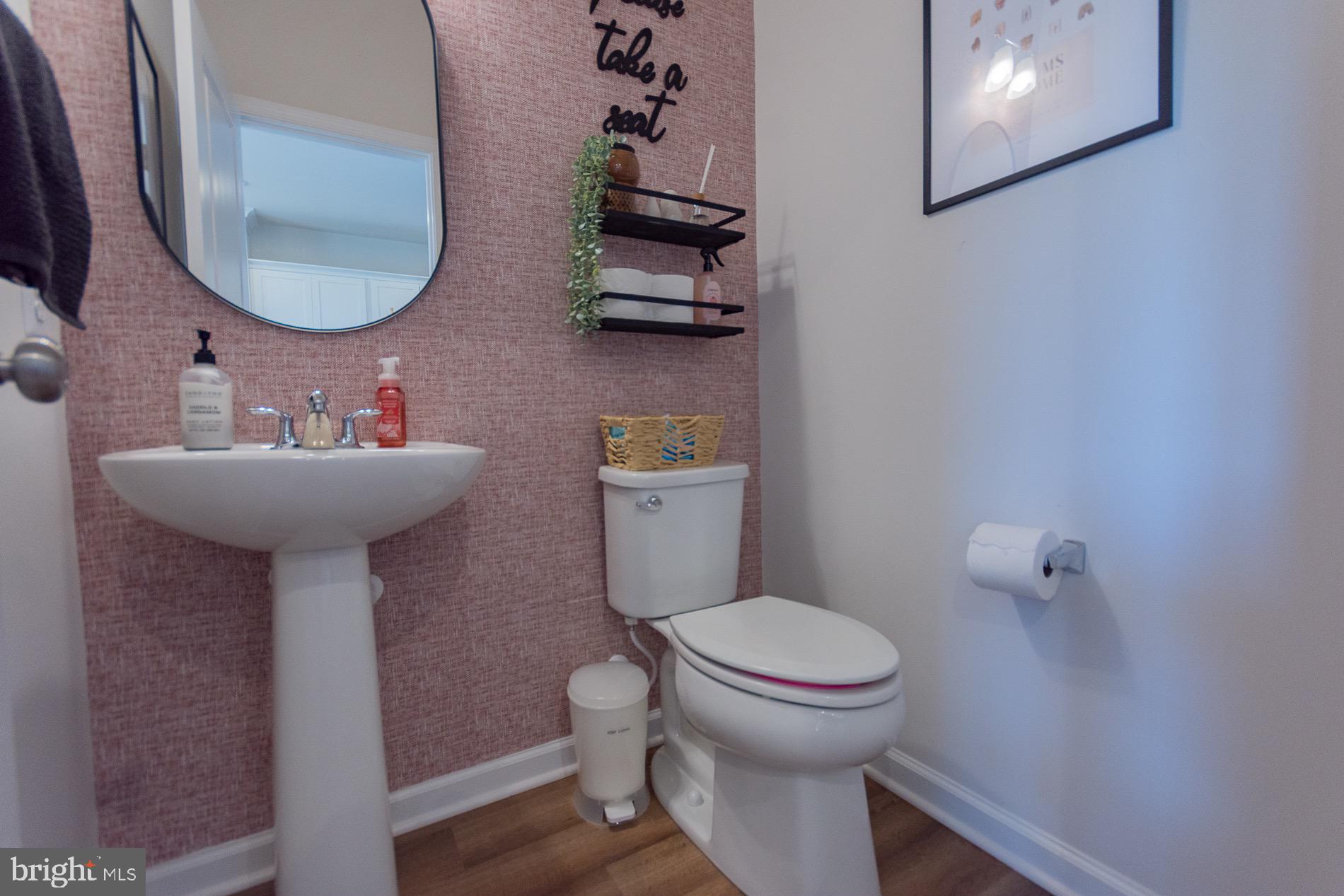 PRESIDENTS POINTE - Residential Lease