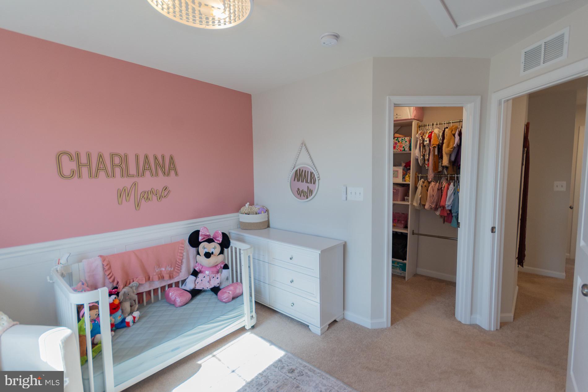 PRESIDENTS POINTE - Residential Lease