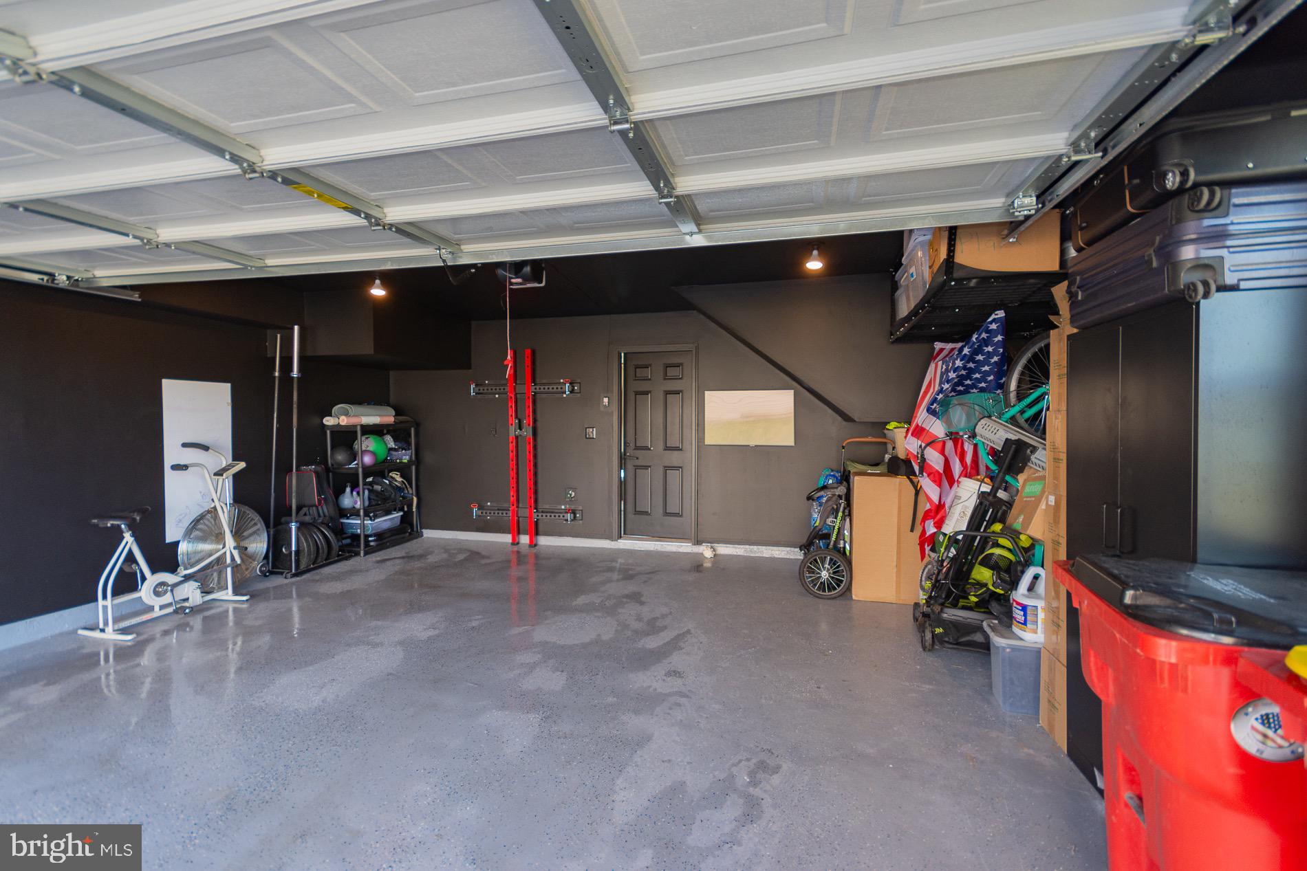 PRESIDENTS POINTE - Residential Lease