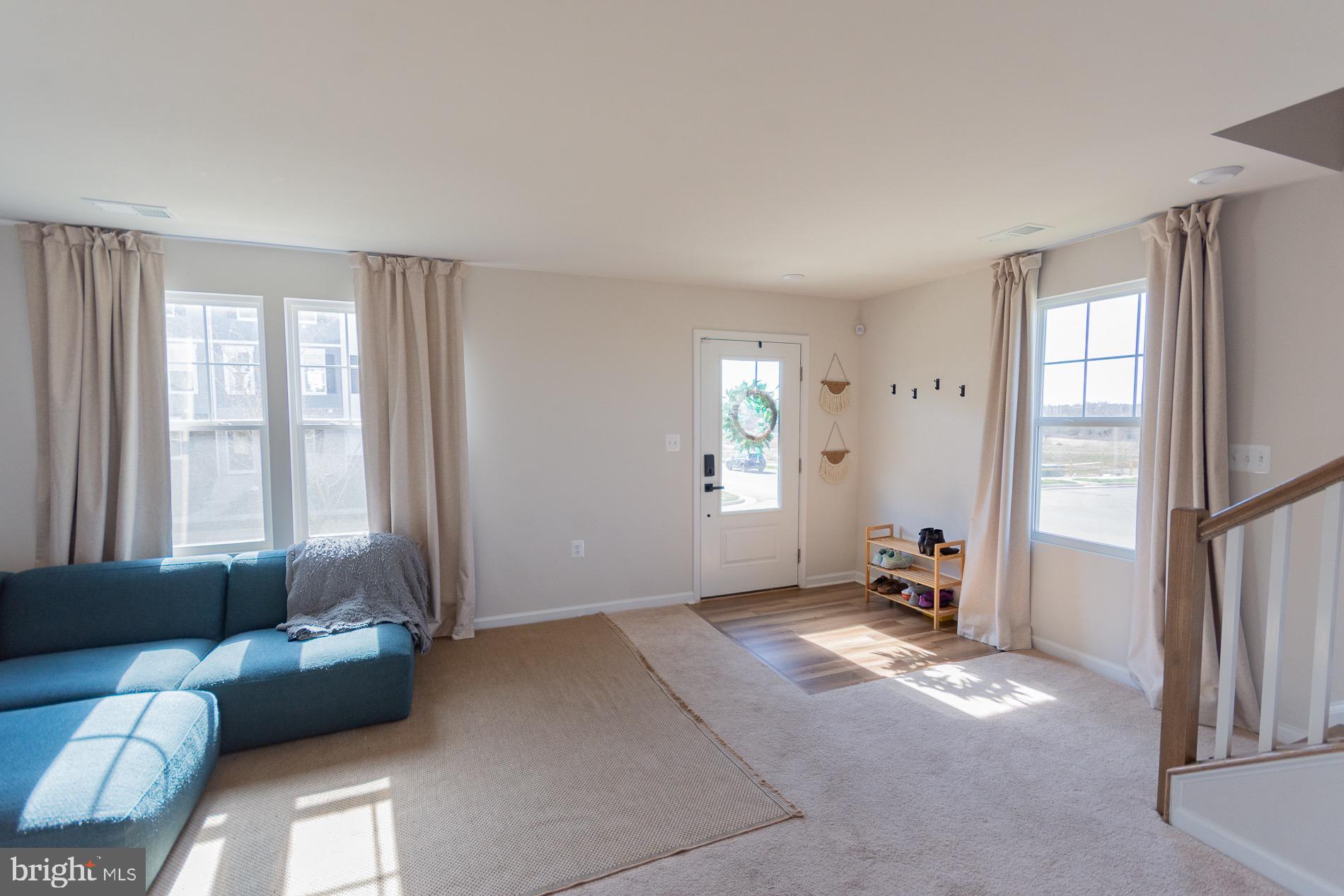 PRESIDENTS POINTE - Residential Lease